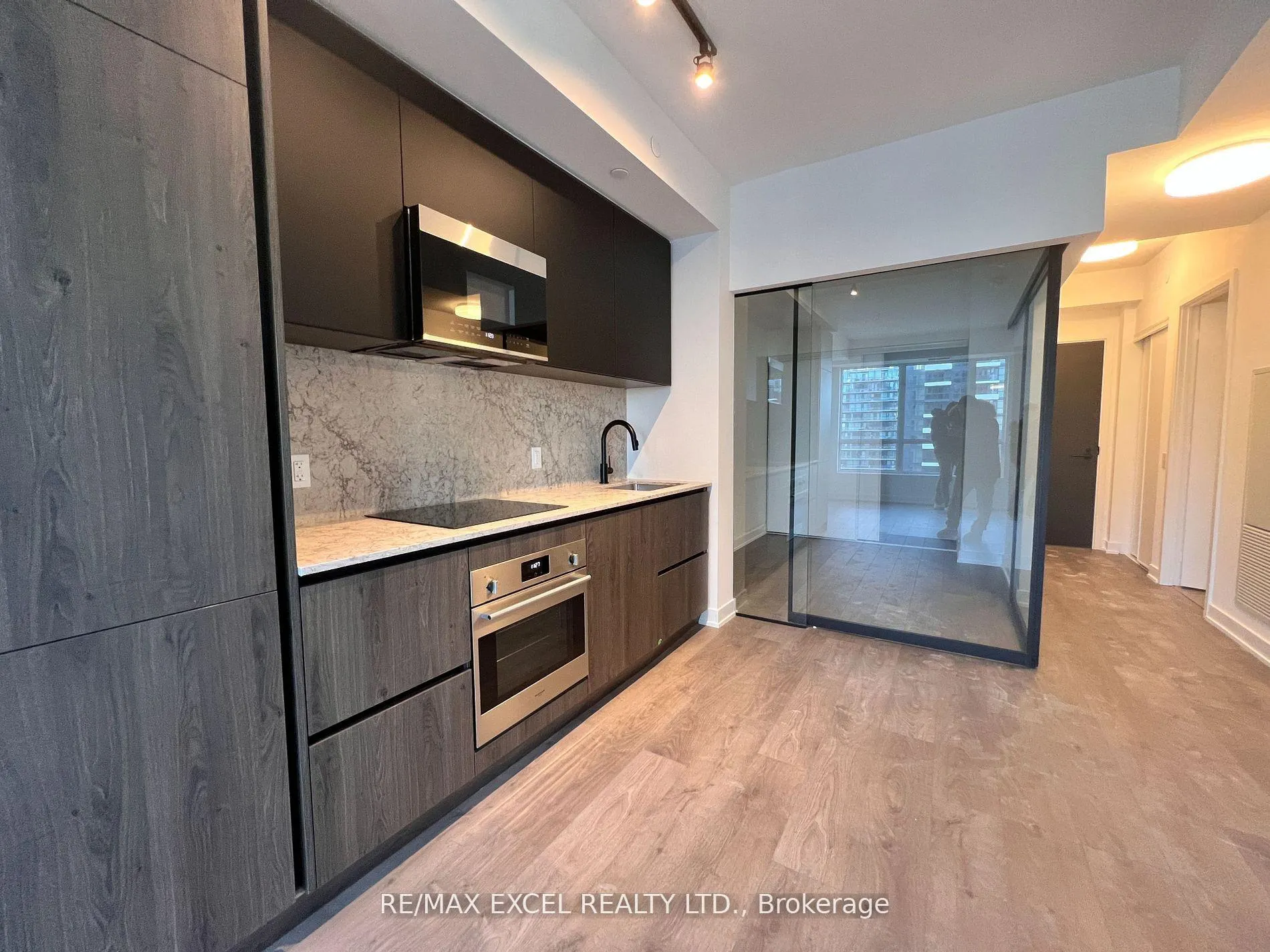 Photo 3 of Unit 3903, 108 Peter Street, Toronto, Waterfront Communities — HOMEH