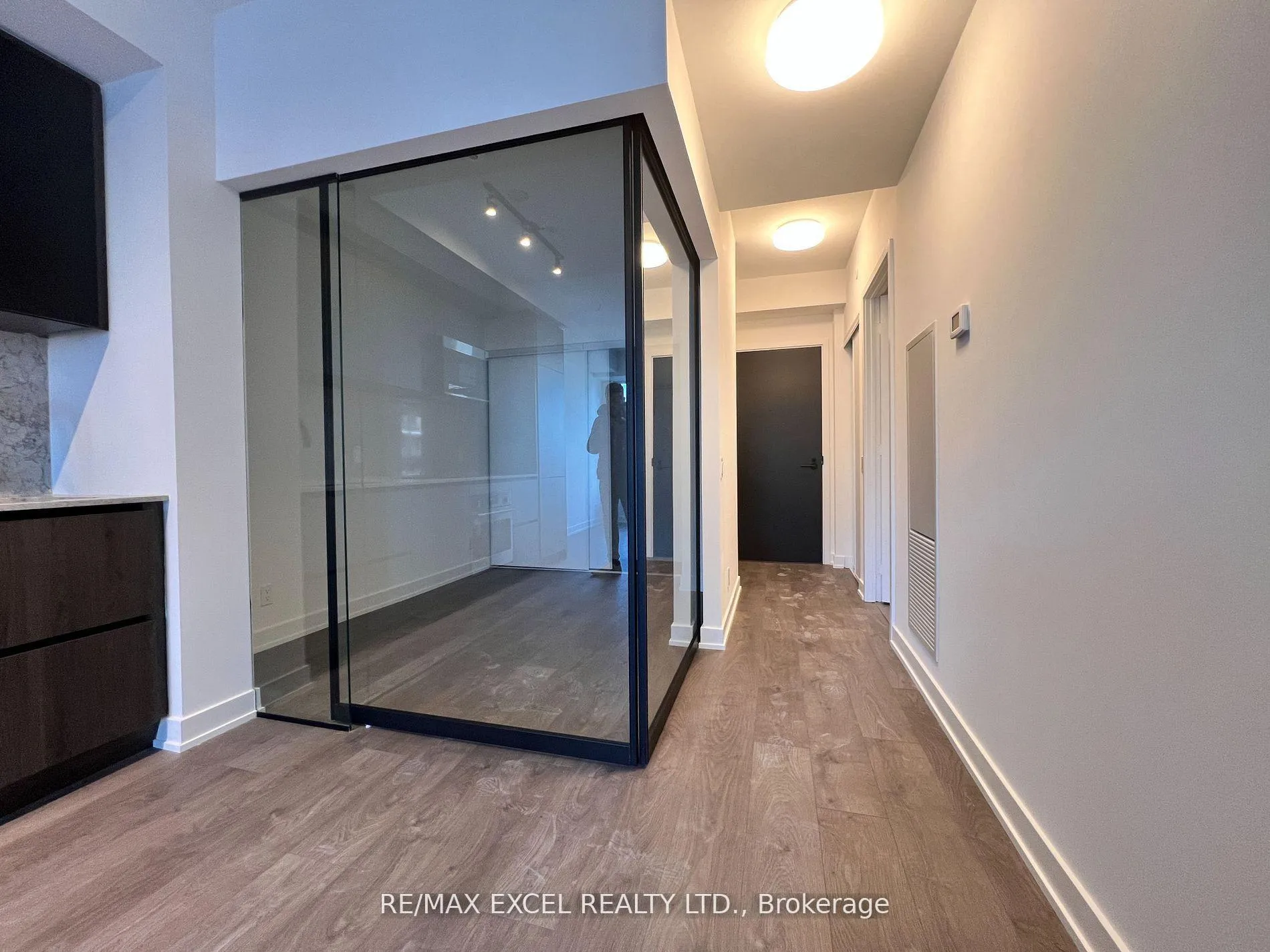 Photo 8 of Unit 3903, 108 Peter Street, Toronto, Waterfront Communities — HOMEH
