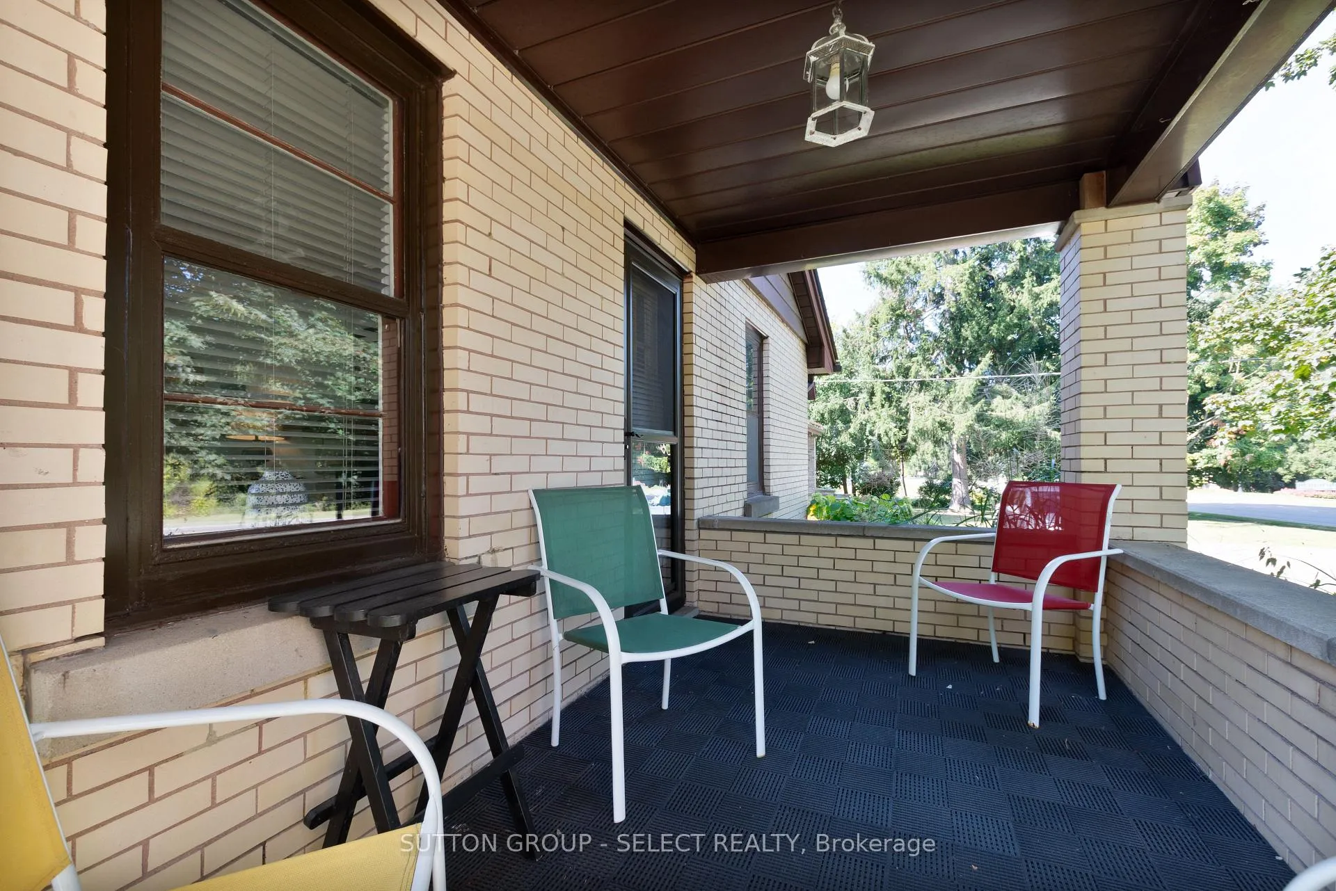 Photo 4 of 714 Springbank Drive, London, South C — HOMEH