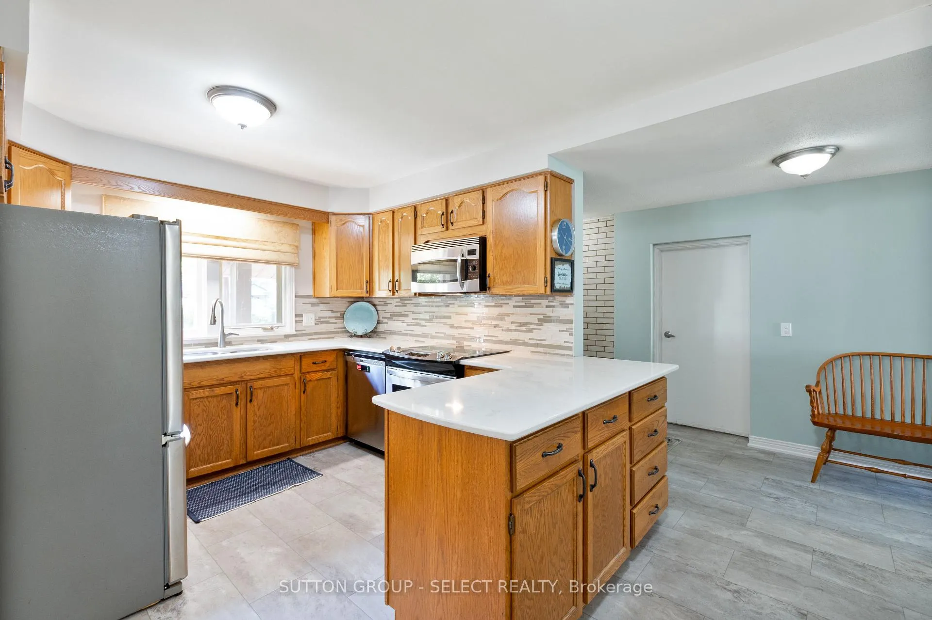 Photo 10 of 714 Springbank Drive, London, South C — HOMEH