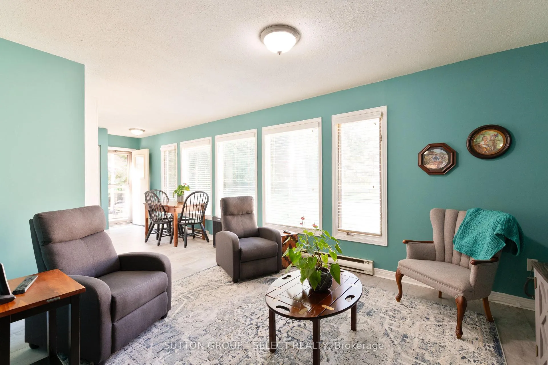 Photo 12 of 714 Springbank Drive, London, South C — HOMEH