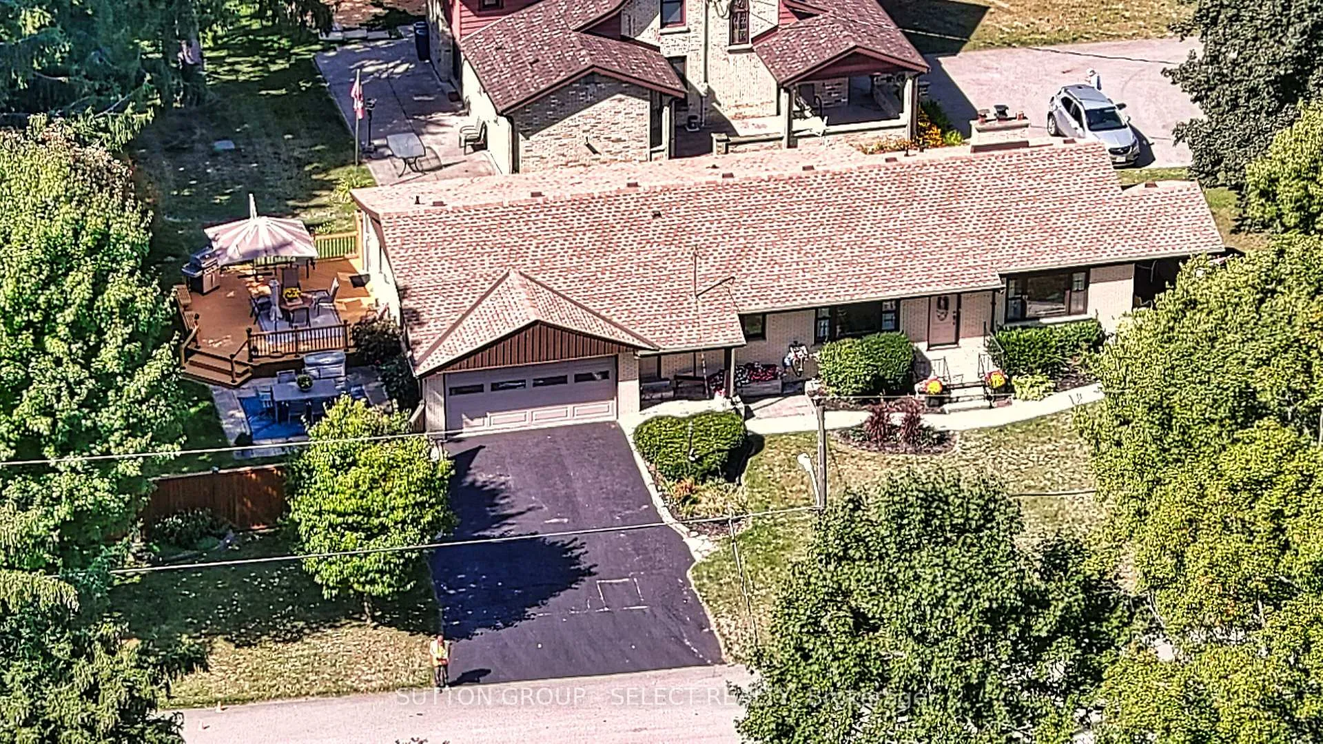 Photo 35 of 714 Springbank Drive, London, South C — HOMEH