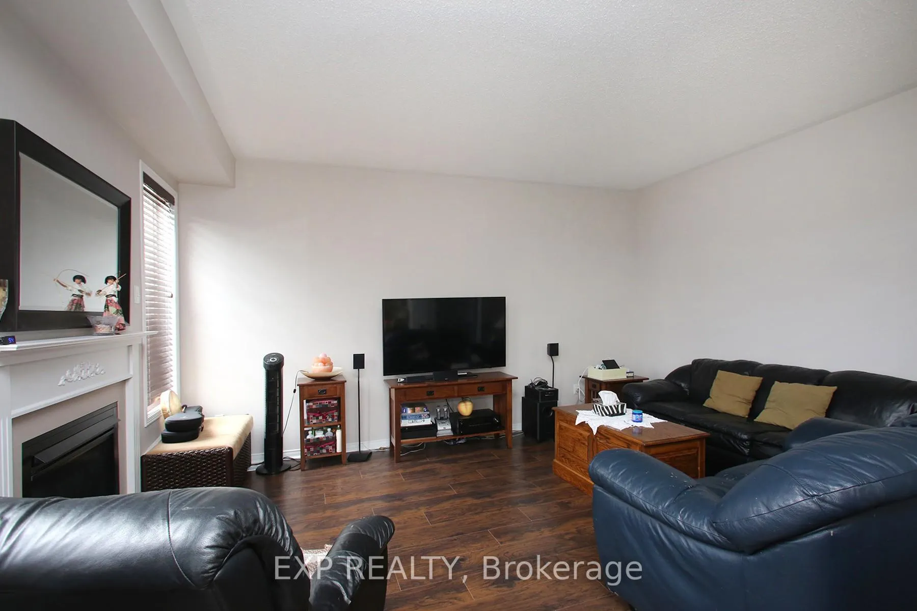 Photo 15 of 1335 Langley Circle, Oshawa, Pinecrest — HOMEH
