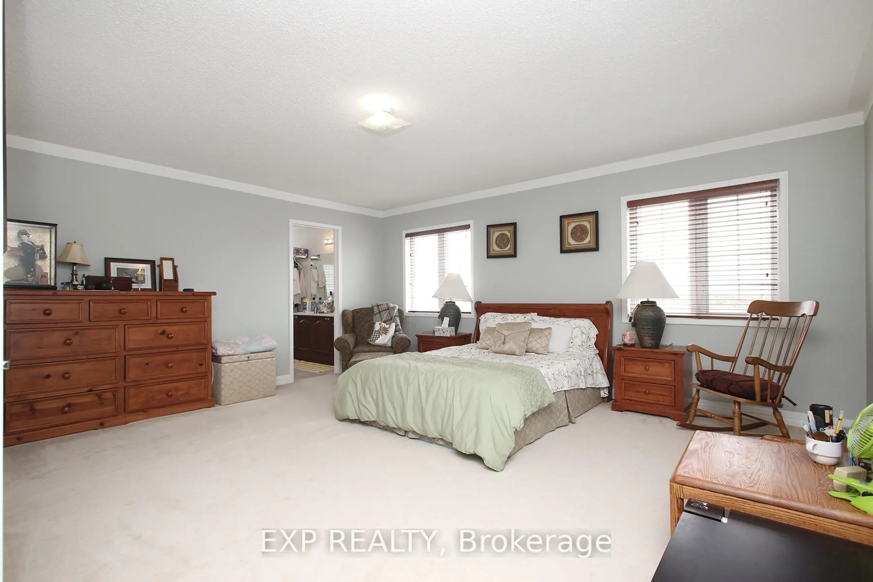 Photo 18 of 1335 Langley Circle, Oshawa, Pinecrest — HOMEH