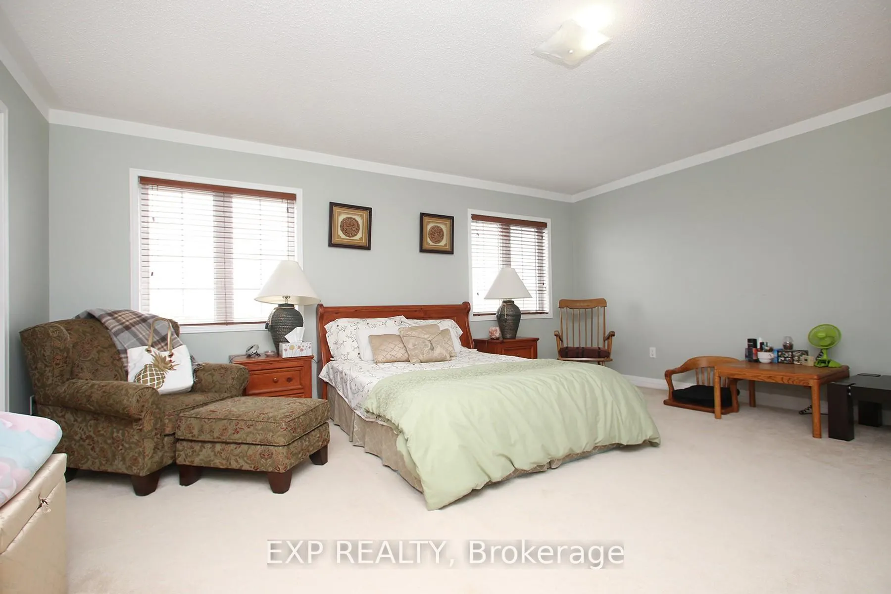 Photo 19 of 1335 Langley Circle, Oshawa, Pinecrest — HOMEH