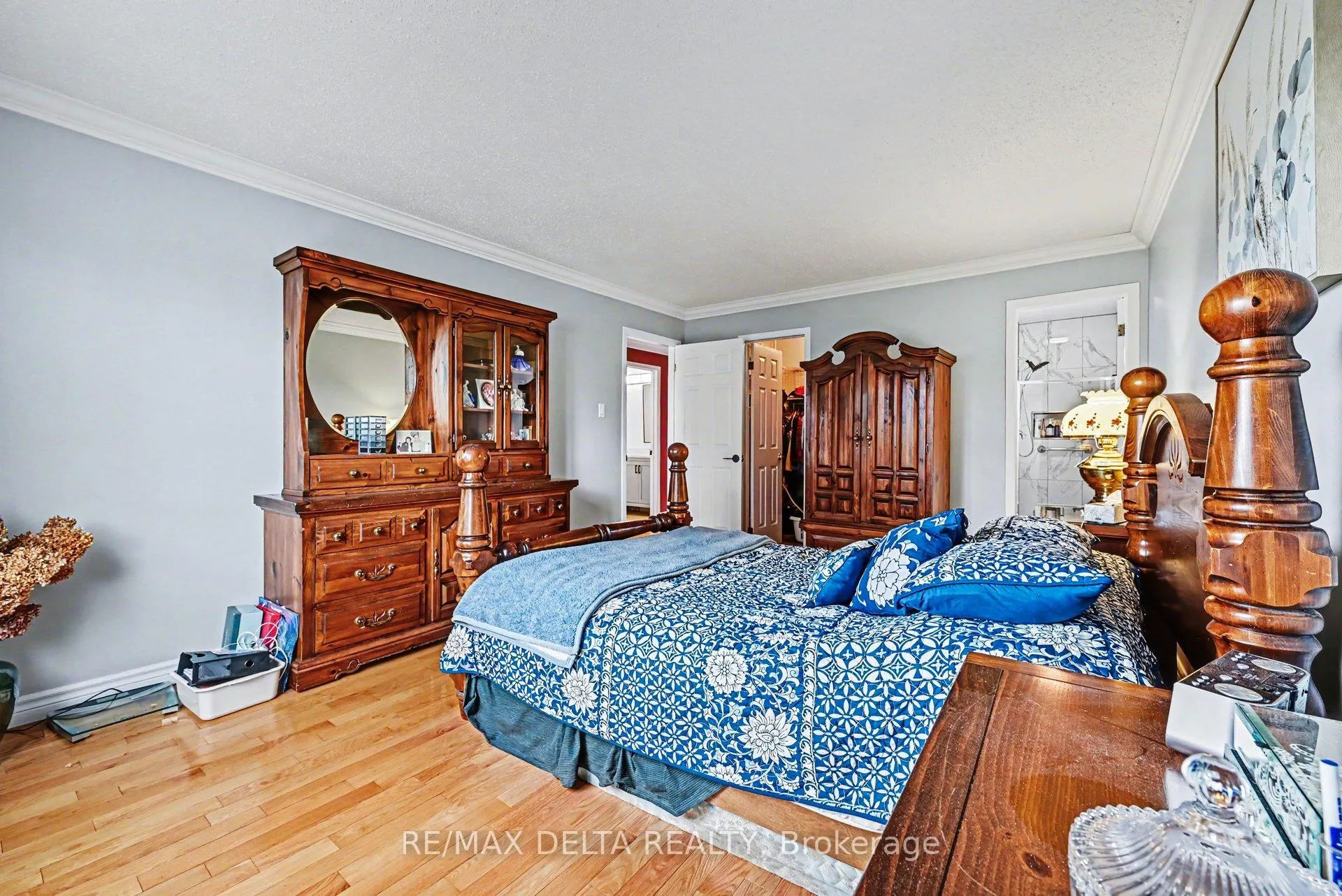 Photo 26 of 1462 Laurin Crescent, Ottawa, Bilberry Creek/Queenswood Heights — HOMEH