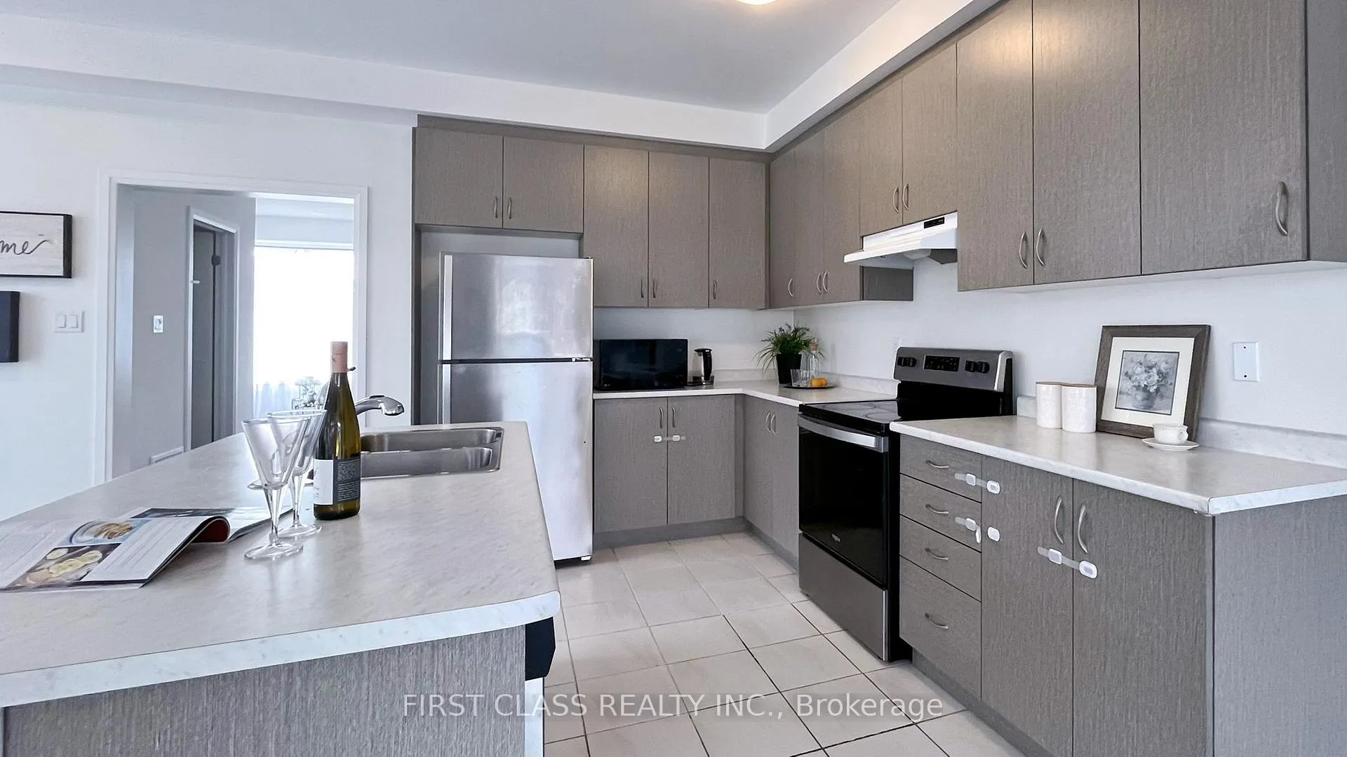 Photo 22 of 23 Floyd Ford Way, Markham, Cedar Grove — HOMEH