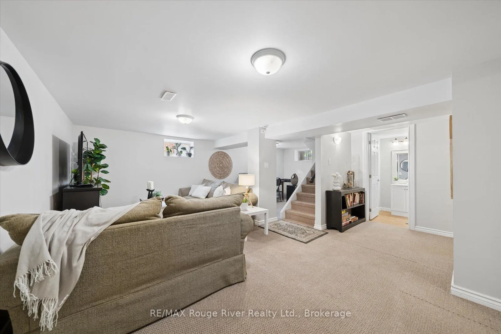 Photo 26 of 270 Windsor Street, Oshawa, Donevan — HOMEH
