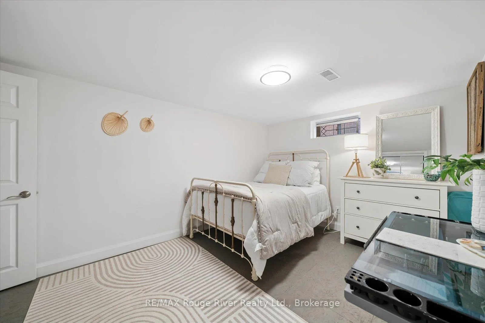 Photo 31 of 270 Windsor Street, Oshawa, Donevan — HOMEH