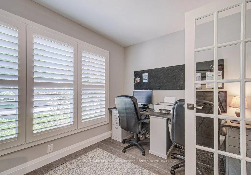 Photo 17 of 387 Stillmeadow Circle, Waterloo — HOMEH