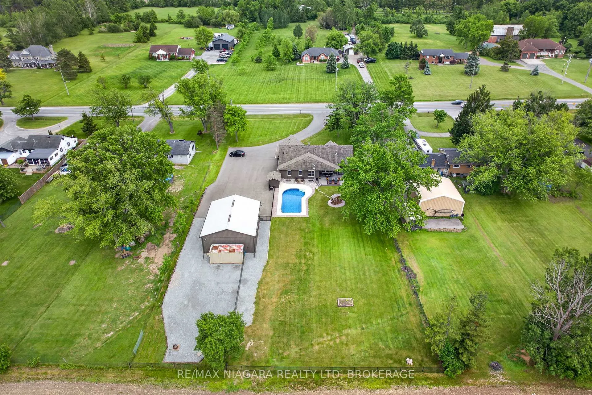 Photo 32 of 11558 Hwy 3, Wainfleet, Marshville/Winger — HOMEH