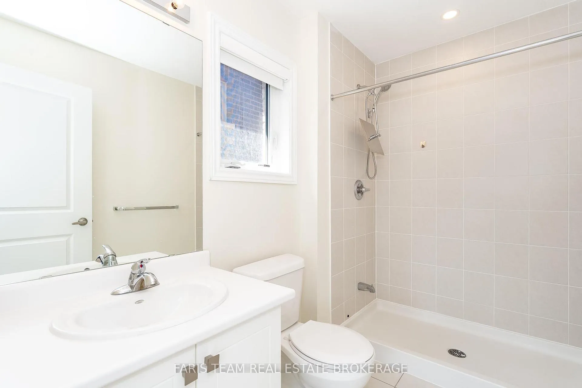 Photo 16 of 175 Muirfield Drive, Barrie, Ardagh — HOMEH