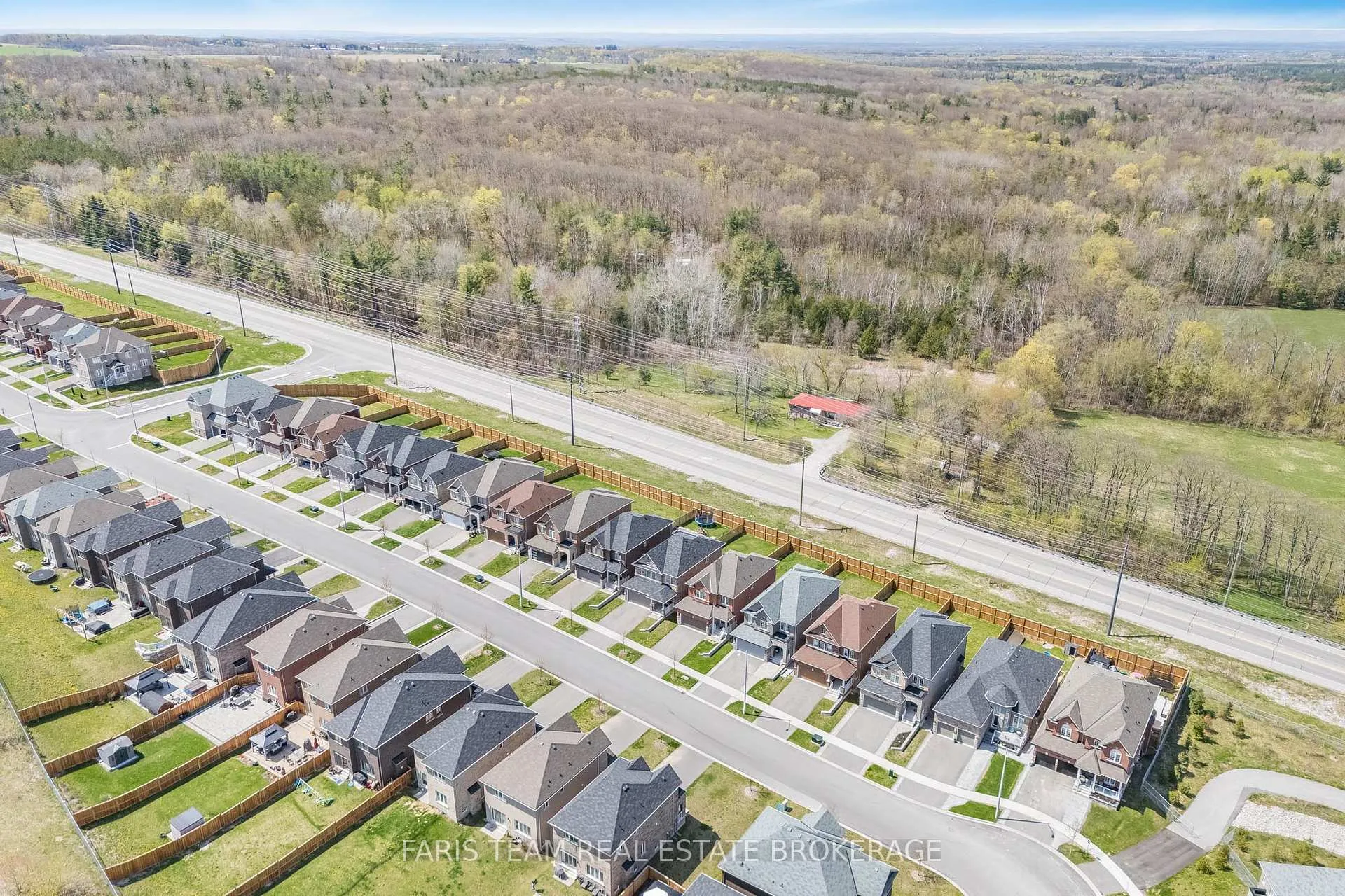 Photo 25 of 175 Muirfield Drive, Barrie, Ardagh — HOMEH