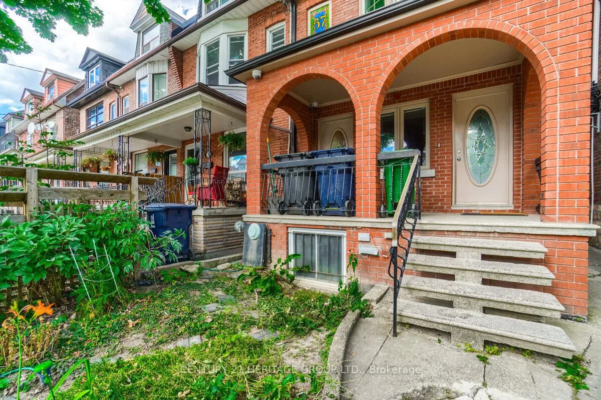 Photo 4 of Unit 2, 57 Beatrice Street, Toronto, Trinity-Bellwoods — HOMEH