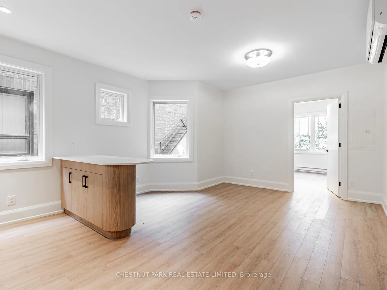 Photo 3 of Unit 3, 2528 Yonge Street, Toronto, Yonge-Eglinton — HOMEH