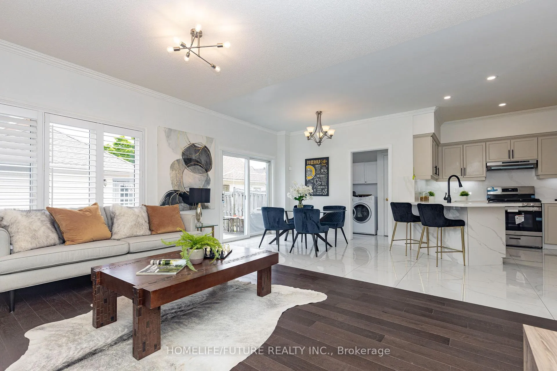 Photo 11 of 49 Country Glen Road, Markham, Cornell — HOMEH