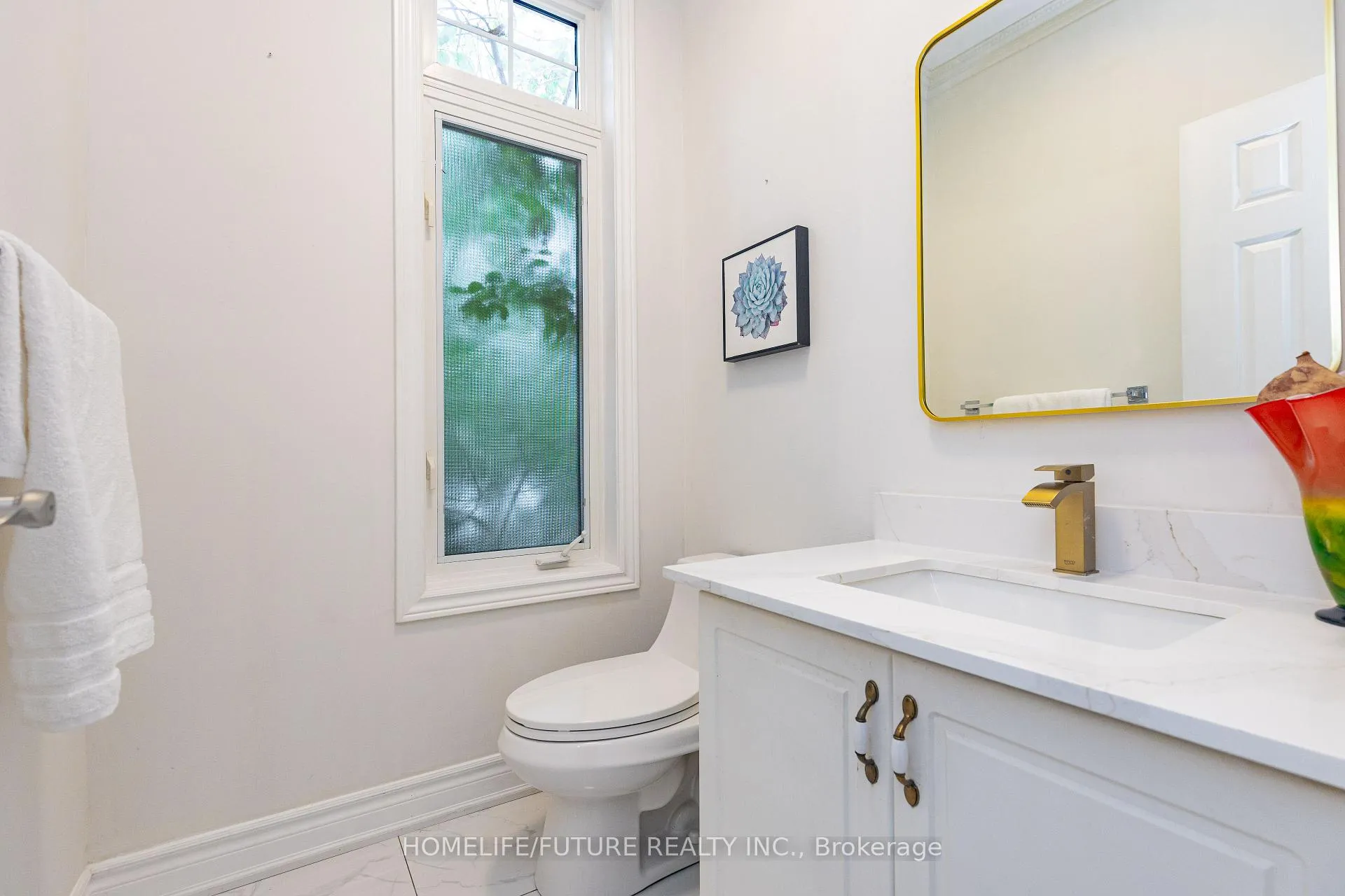 Photo 22 of 49 Country Glen Road, Markham, Cornell — HOMEH