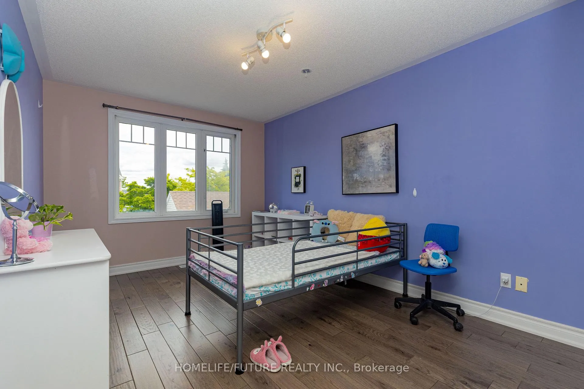 Photo 31 of 49 Country Glen Road, Markham, Cornell — HOMEH