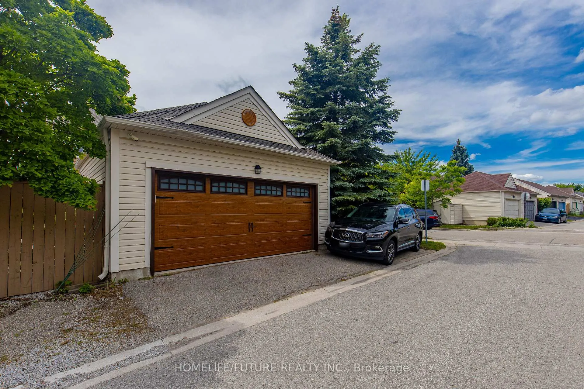 Photo 50 of 49 Country Glen Road, Markham, Cornell — HOMEH