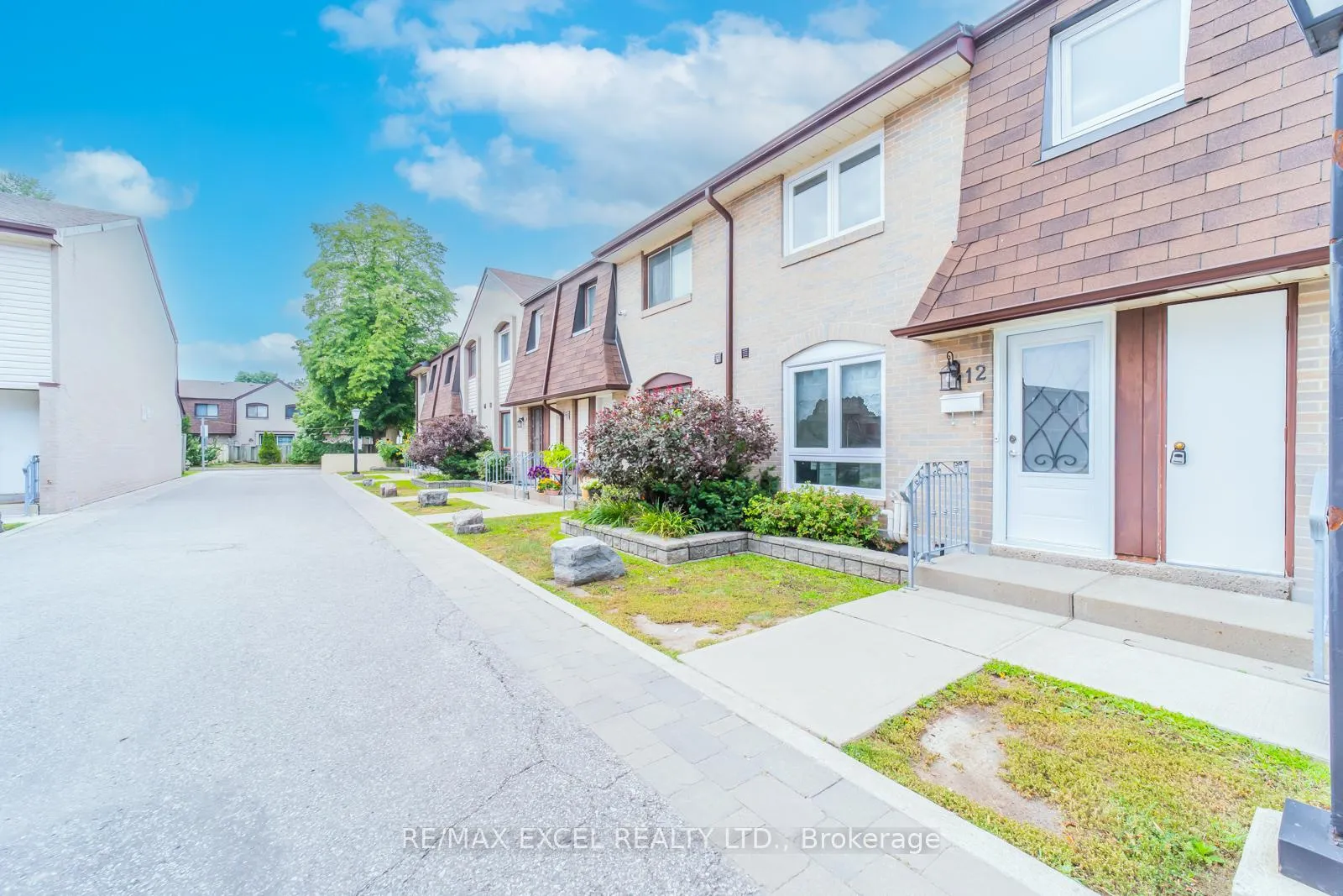 Front of Unit 112, 21 Livonia Place