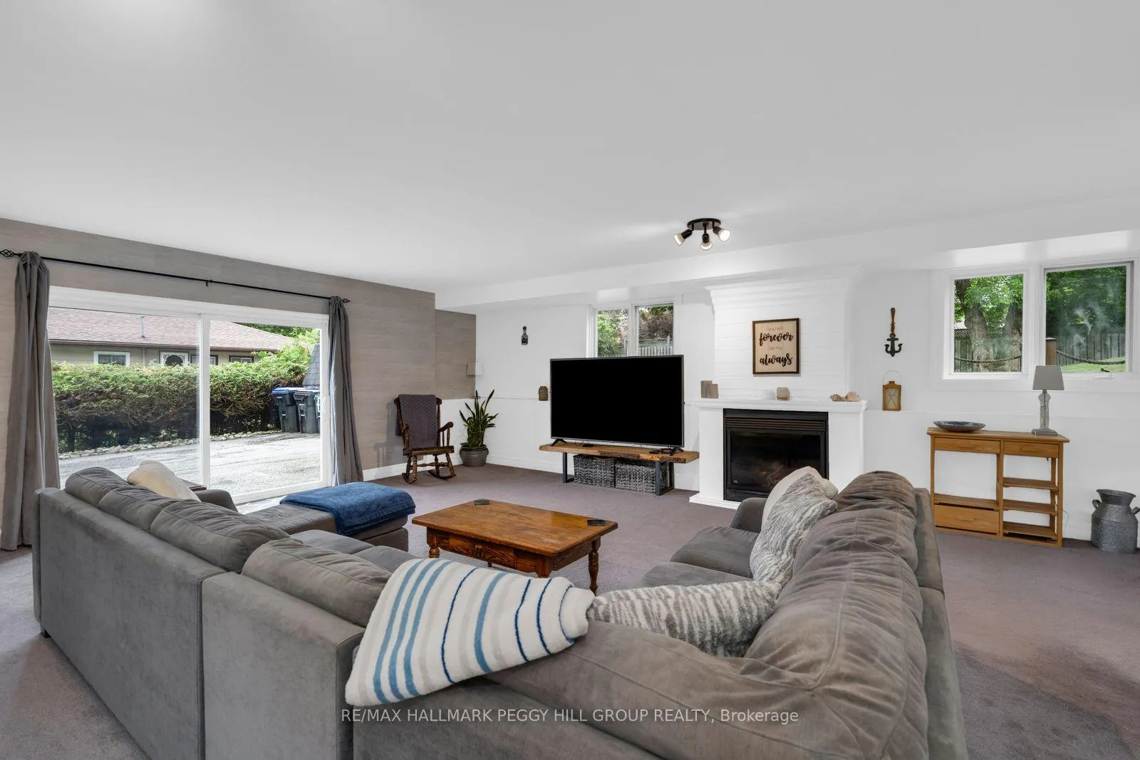 Photo 12 of 3 Earldom Boulevard, Tay, Port McNicoll — HOMEH
