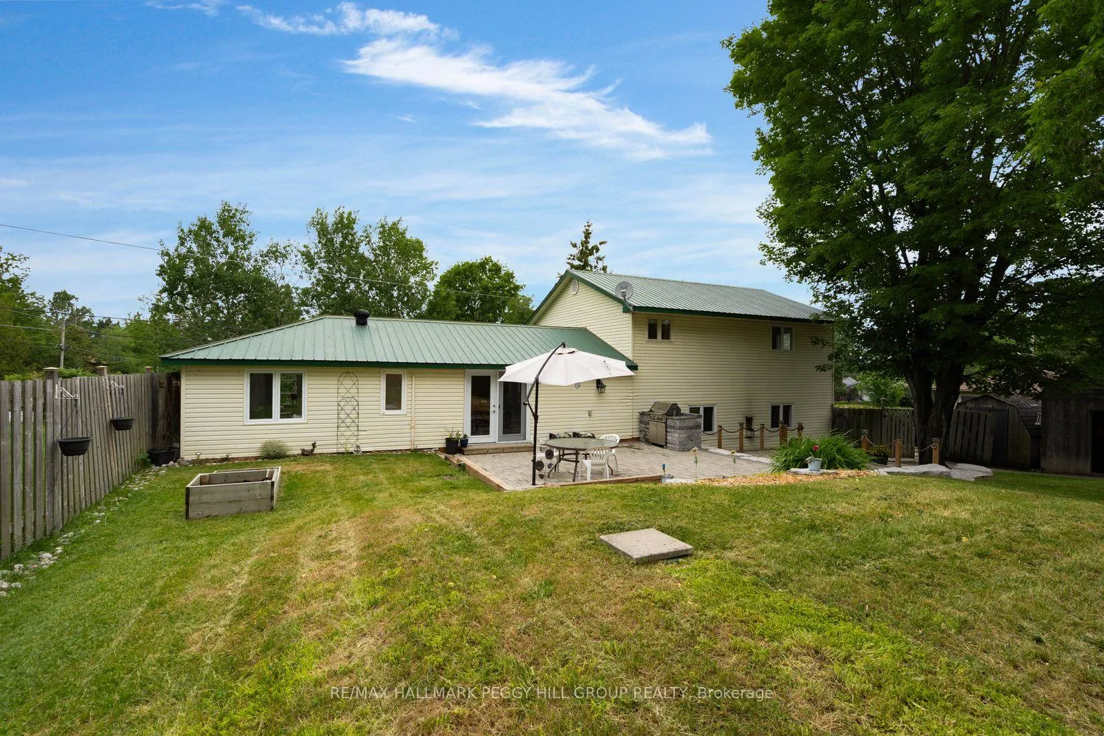 Photo 16 of 3 Earldom Boulevard, Tay, Port McNicoll — HOMEH