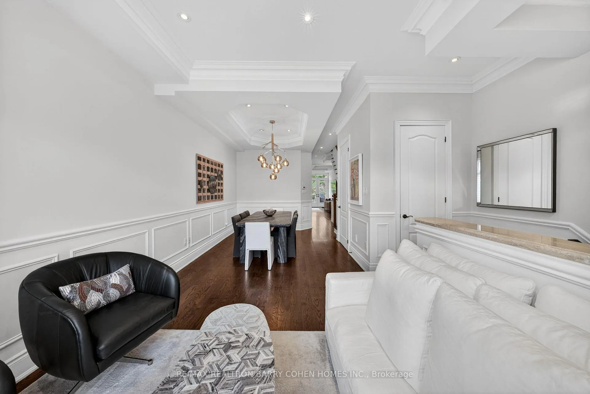 Photo 3 of 760b Avenue Road, Toronto, Forest Hill South — HOMEH