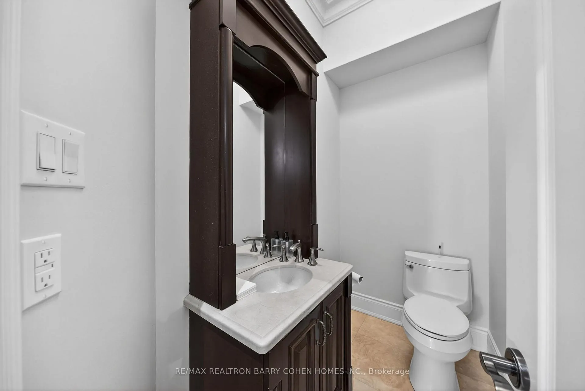 Photo 20 of 760b Avenue Road, Toronto, Forest Hill South — HOMEH