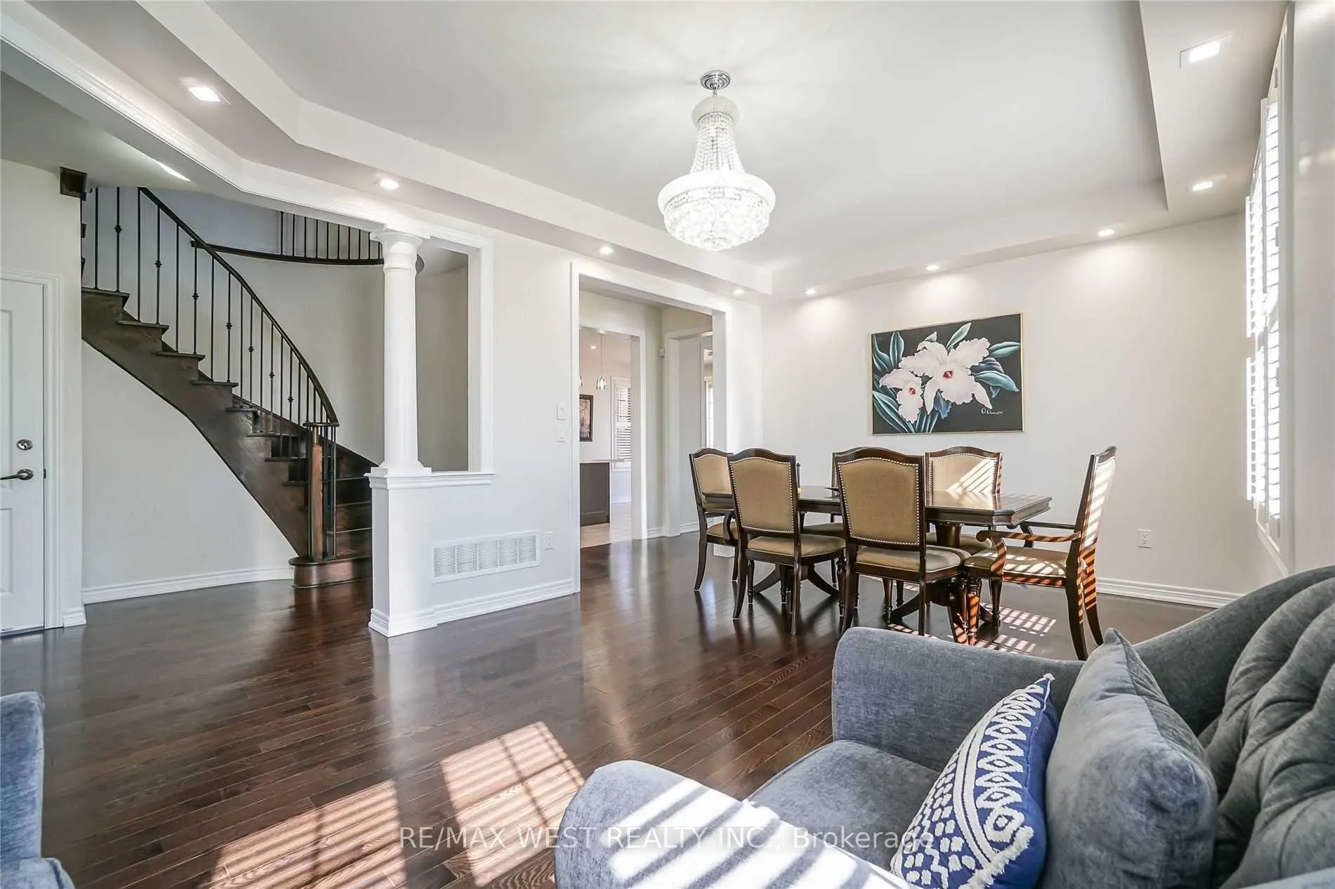 Photo 7 of 13 Parity Road, Brampton, Credit Valley — HOMEH
