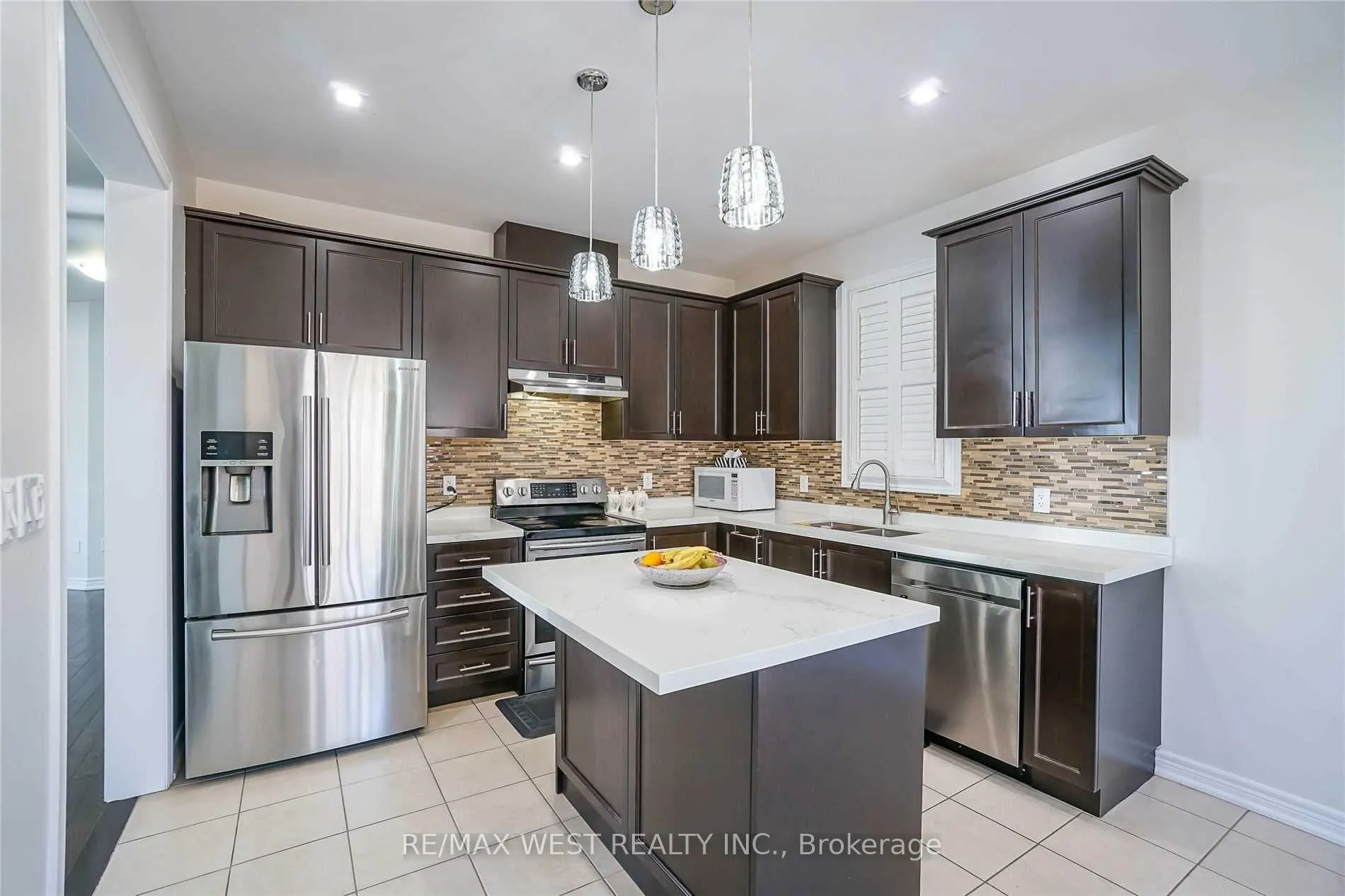 Photo 9 of 13 Parity Road, Brampton, Credit Valley — HOMEH