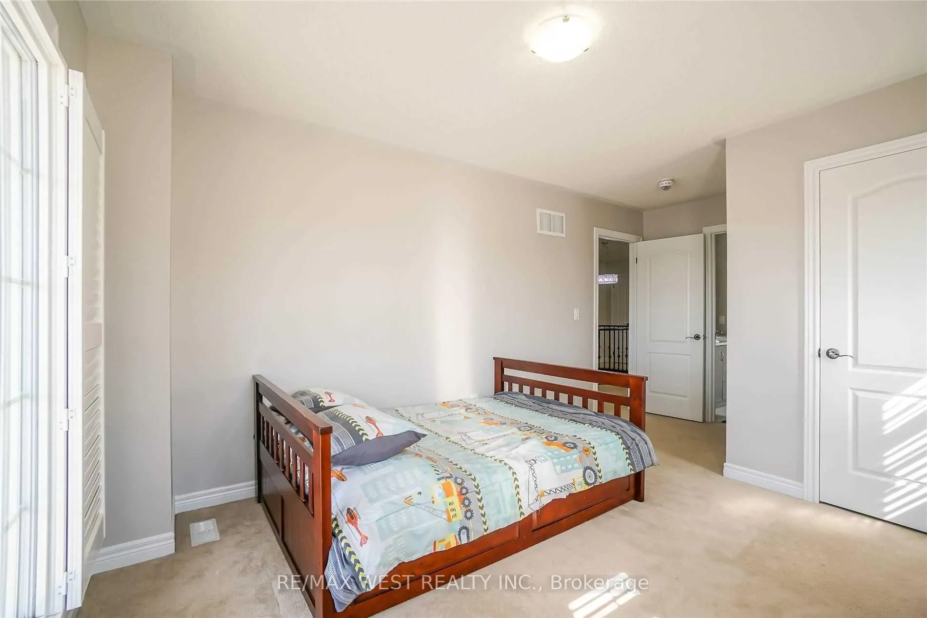 Photo 21 of 13 Parity Road, Brampton, Credit Valley — HOMEH