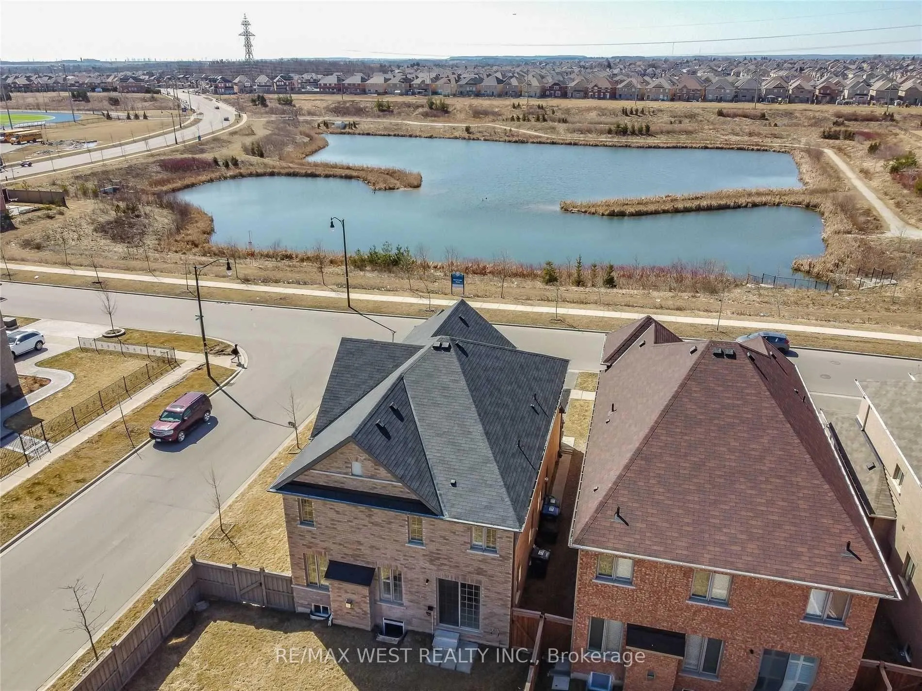 Photo 33 of 13 Parity Road, Brampton, Credit Valley — HOMEH