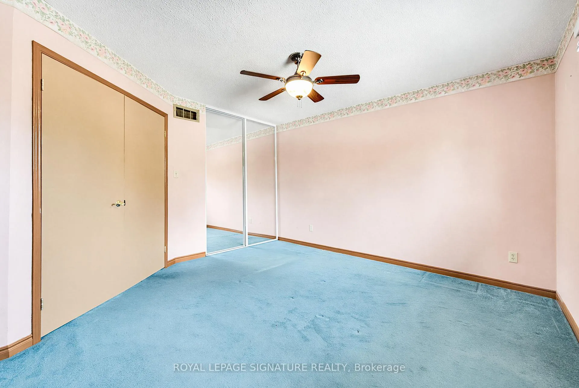 Photo 18 of 20 McFeeters Crescent, Clarington, Bowmanville — HOMEH