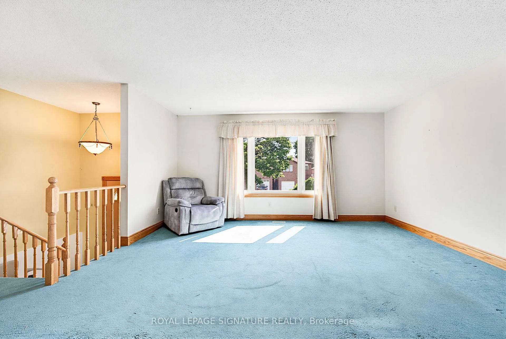 Photo 20 of 20 McFeeters Crescent, Clarington, Bowmanville — HOMEH