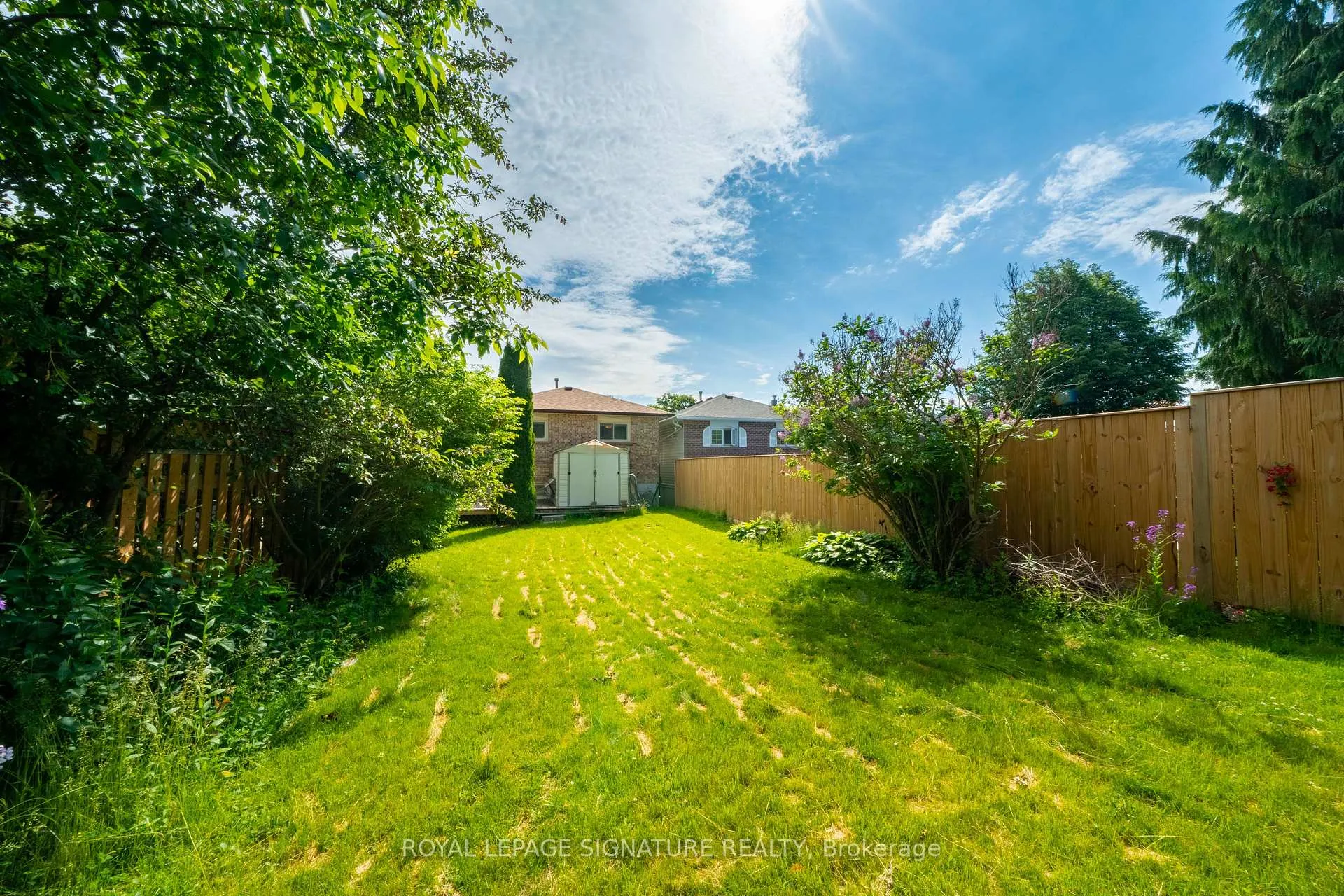 Photo 35 of 20 McFeeters Crescent, Clarington, Bowmanville — HOMEH