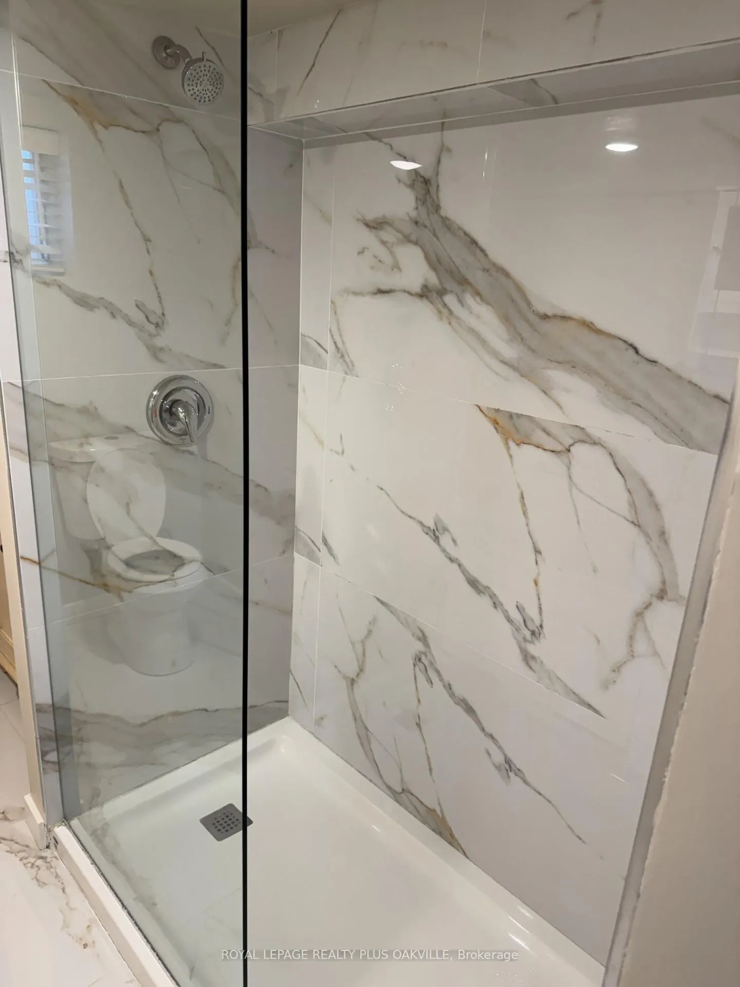 Photo 7 of Unit 6, 564 Lyons Lane, Oakville, Queen Elizabeth — HOMEH