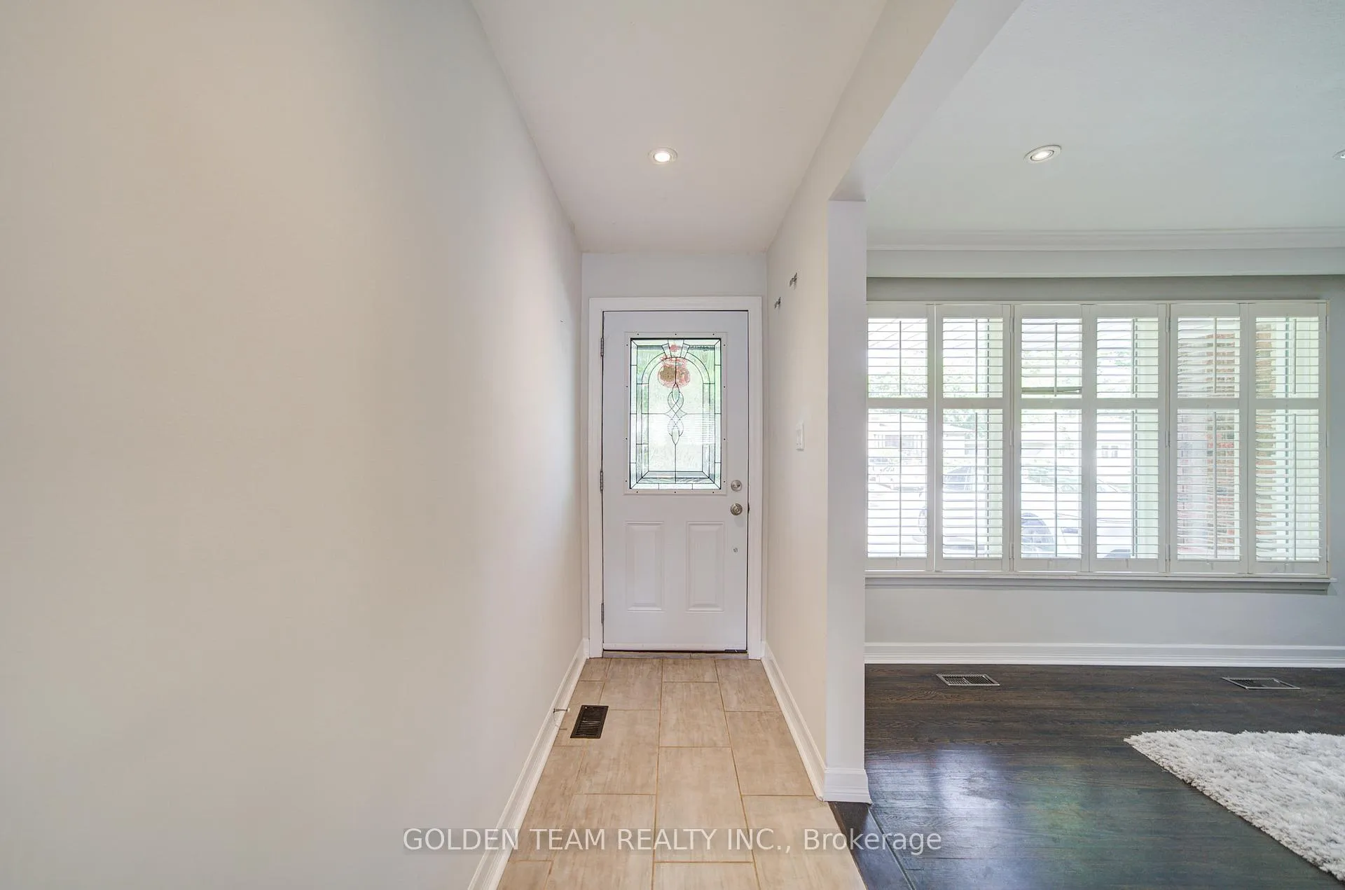 Photo 2 of 4 Valleycrest Avenue, Markham, Bullock — HOMEH