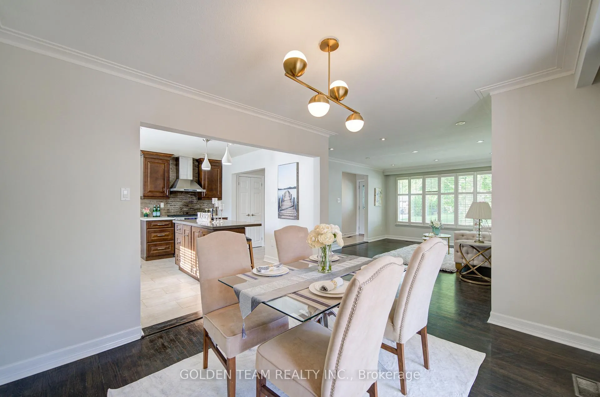 Photo 8 of 4 Valleycrest Avenue, Markham, Bullock — HOMEH