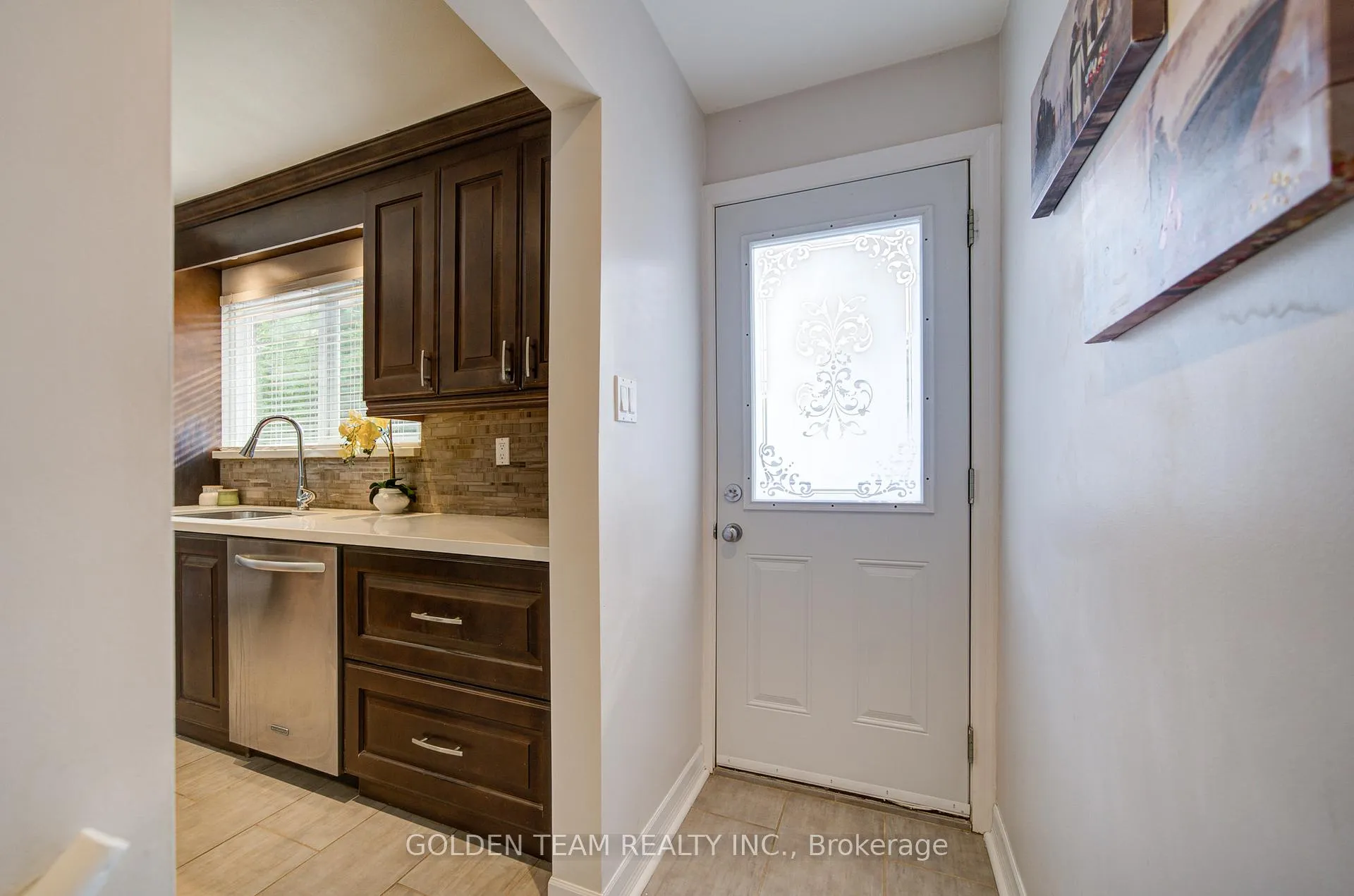 Photo 14 of 4 Valleycrest Avenue, Markham, Bullock — HOMEH
