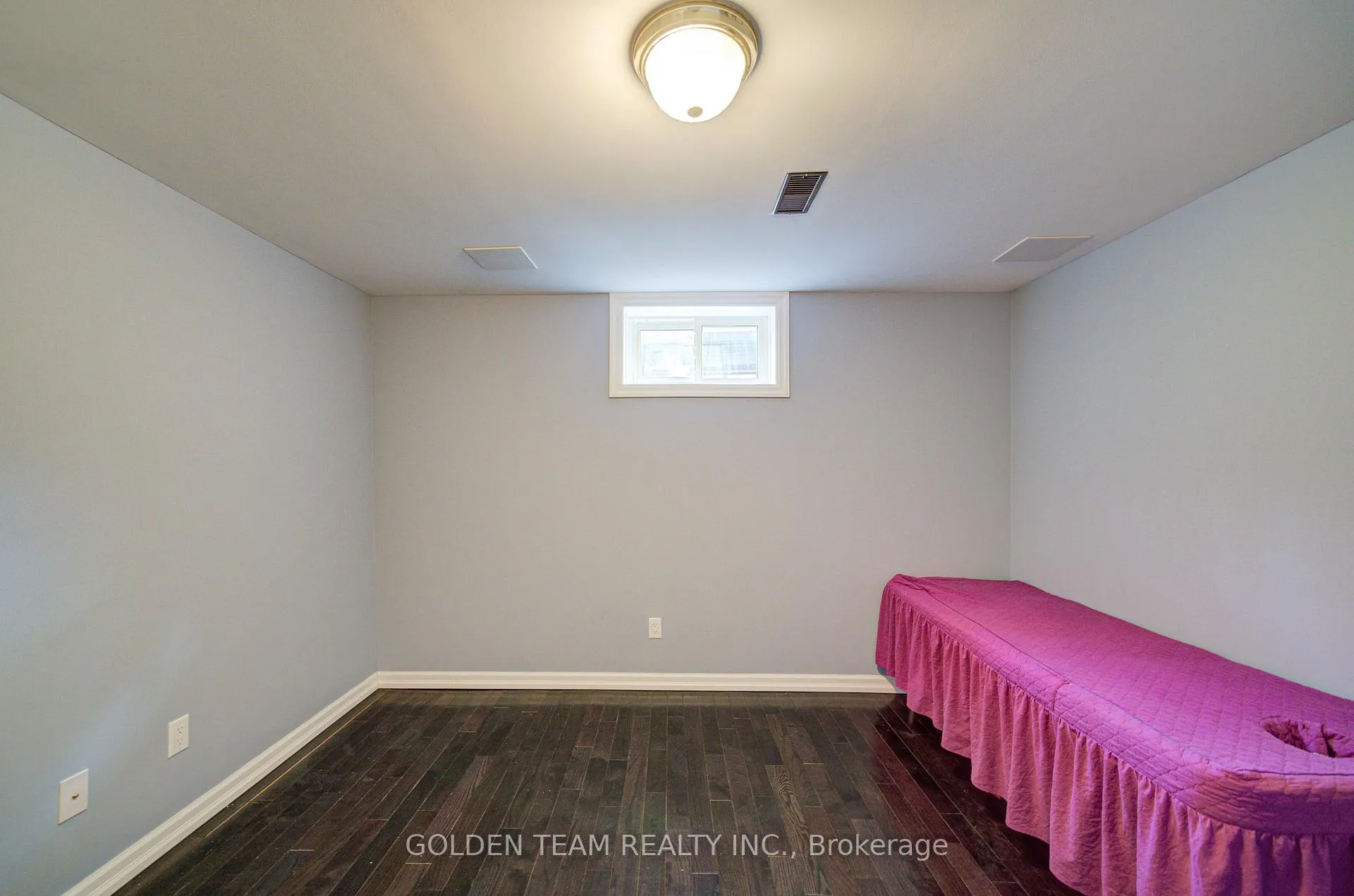 Photo 21 of 4 Valleycrest Avenue, Markham, Bullock — HOMEH
