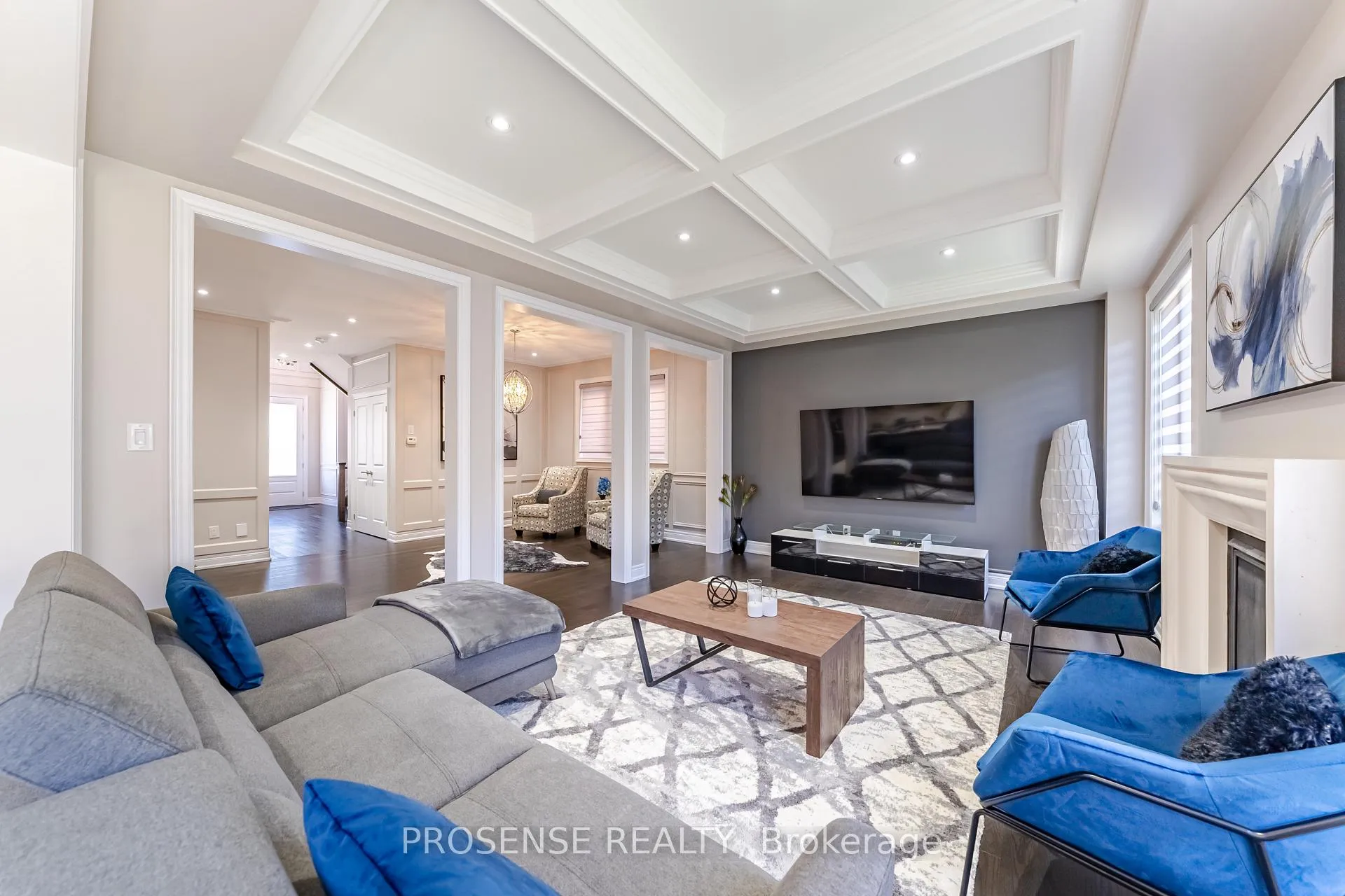 Photo 13 of 8 Macbean Crescent, Hamilton, Waterdown — HOMEH