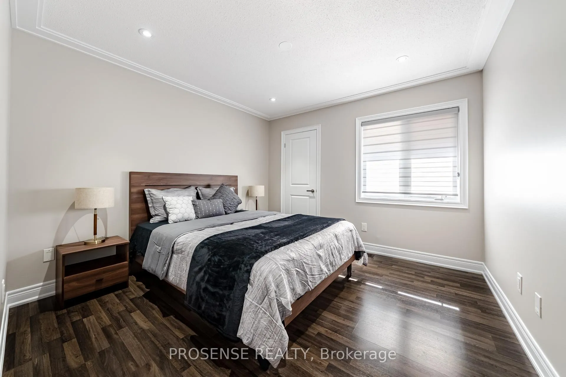 Photo 43 of 8 Macbean Crescent, Hamilton, Waterdown — HOMEH