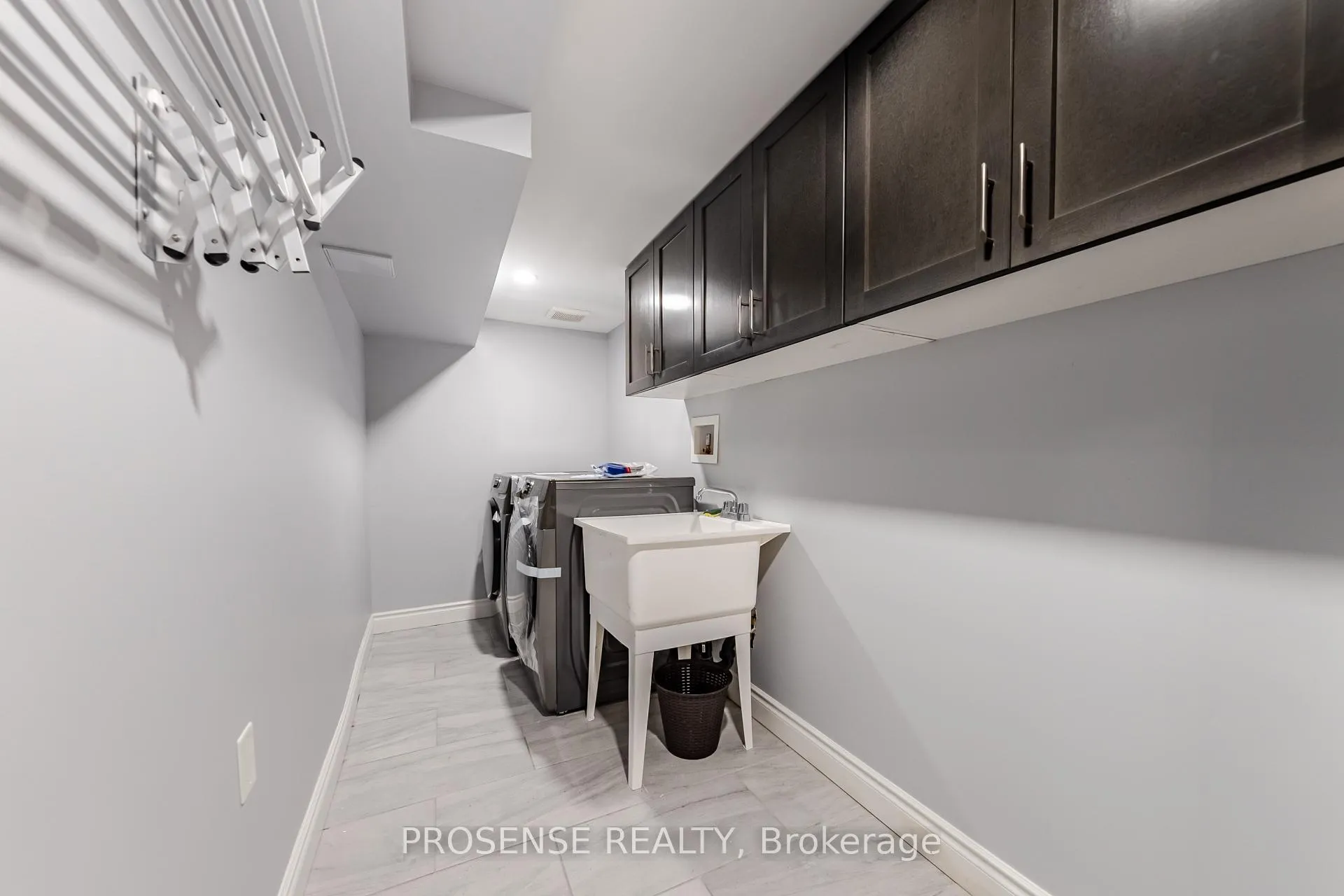 Photo 44 of 8 Macbean Crescent, Hamilton, Waterdown — HOMEH