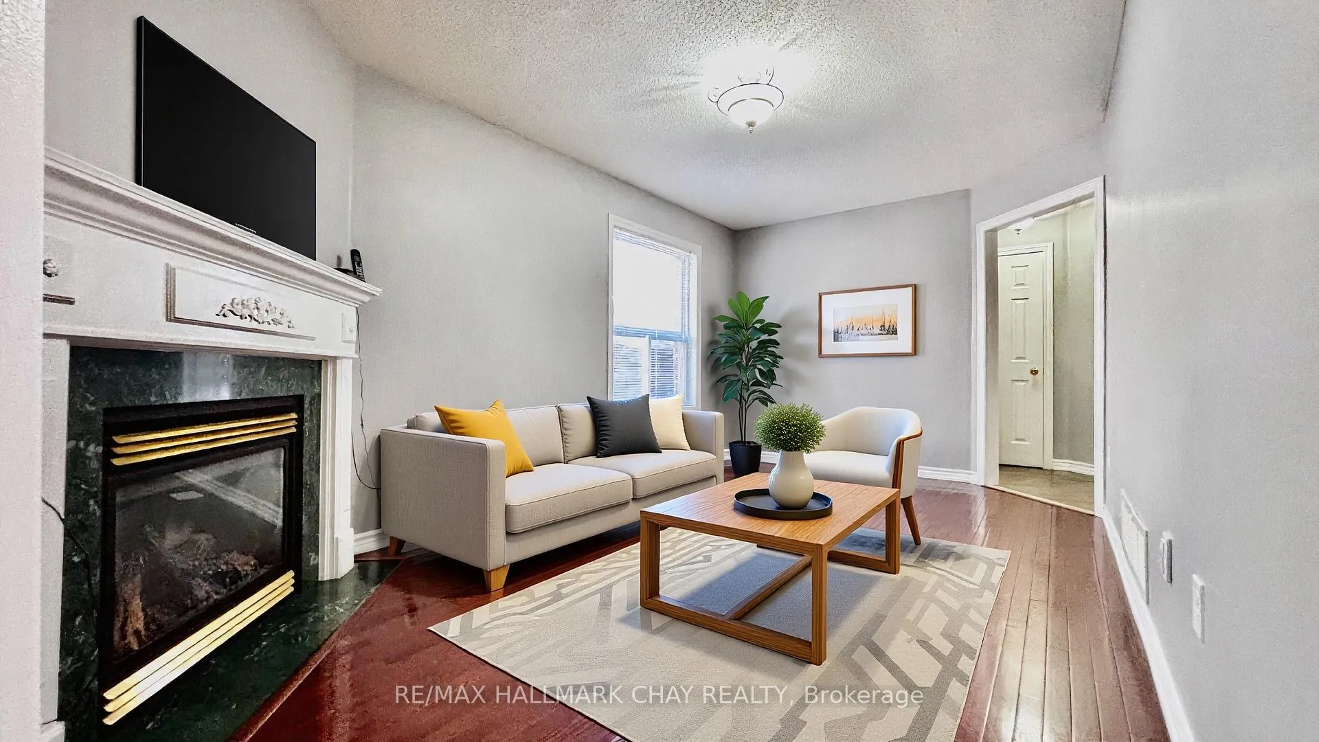 Photo 5 of 46 Knupp Road, Barrie, Edgehill Drive — HOMEH