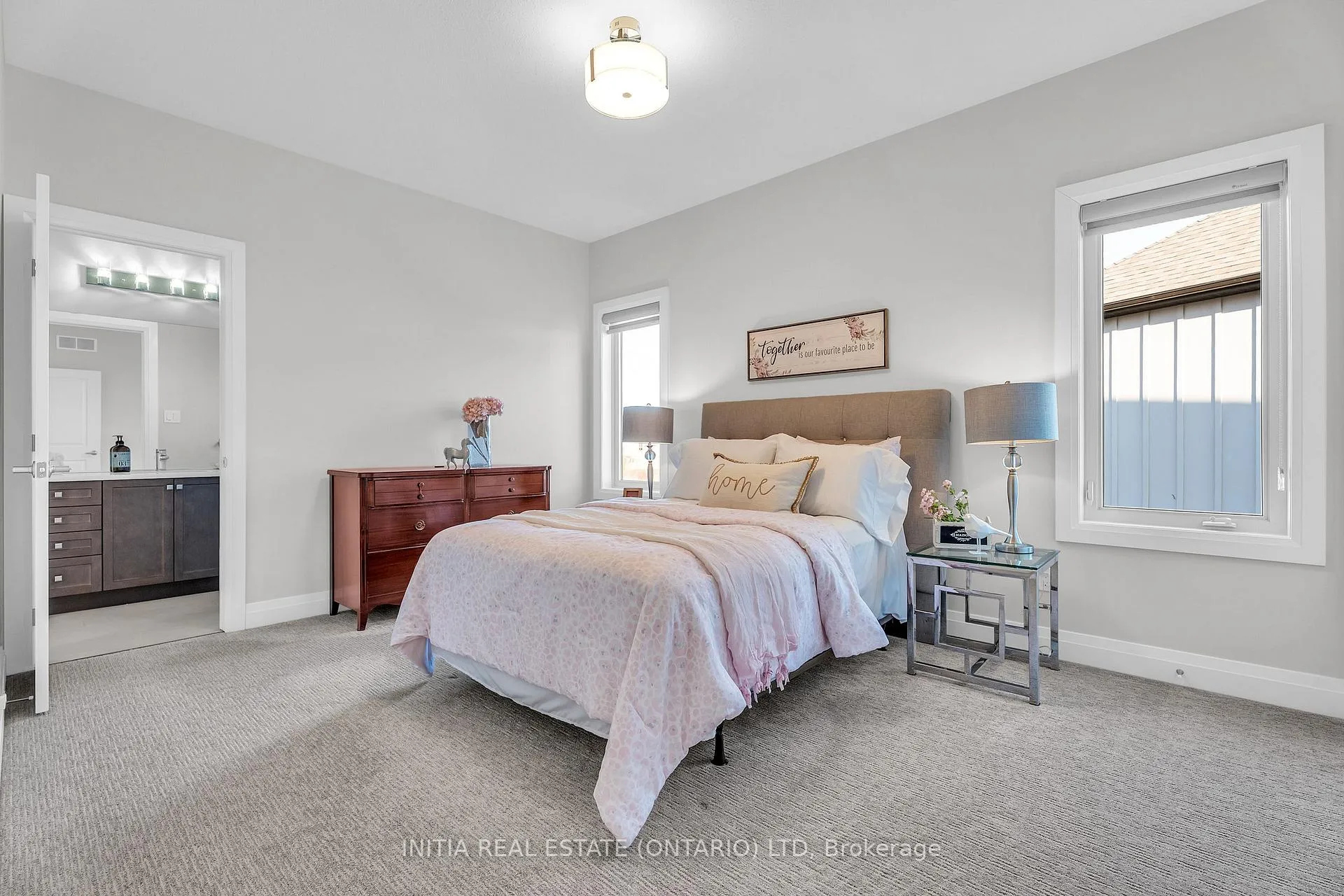 Photo 32 of 1375 Dyer Crescent, London, North S — HOMEH