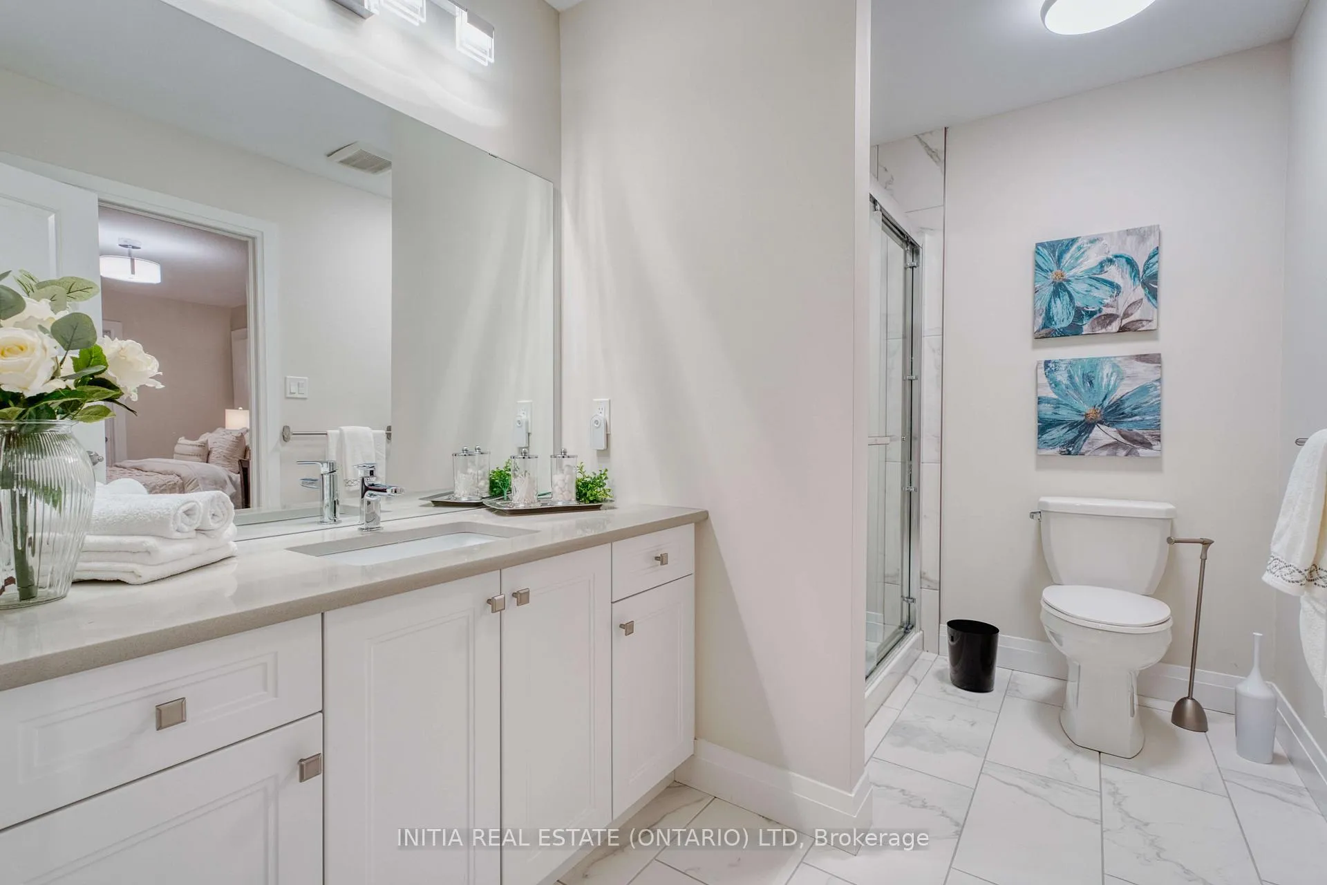 Photo 38 of 1375 Dyer Crescent, London, North S — HOMEH