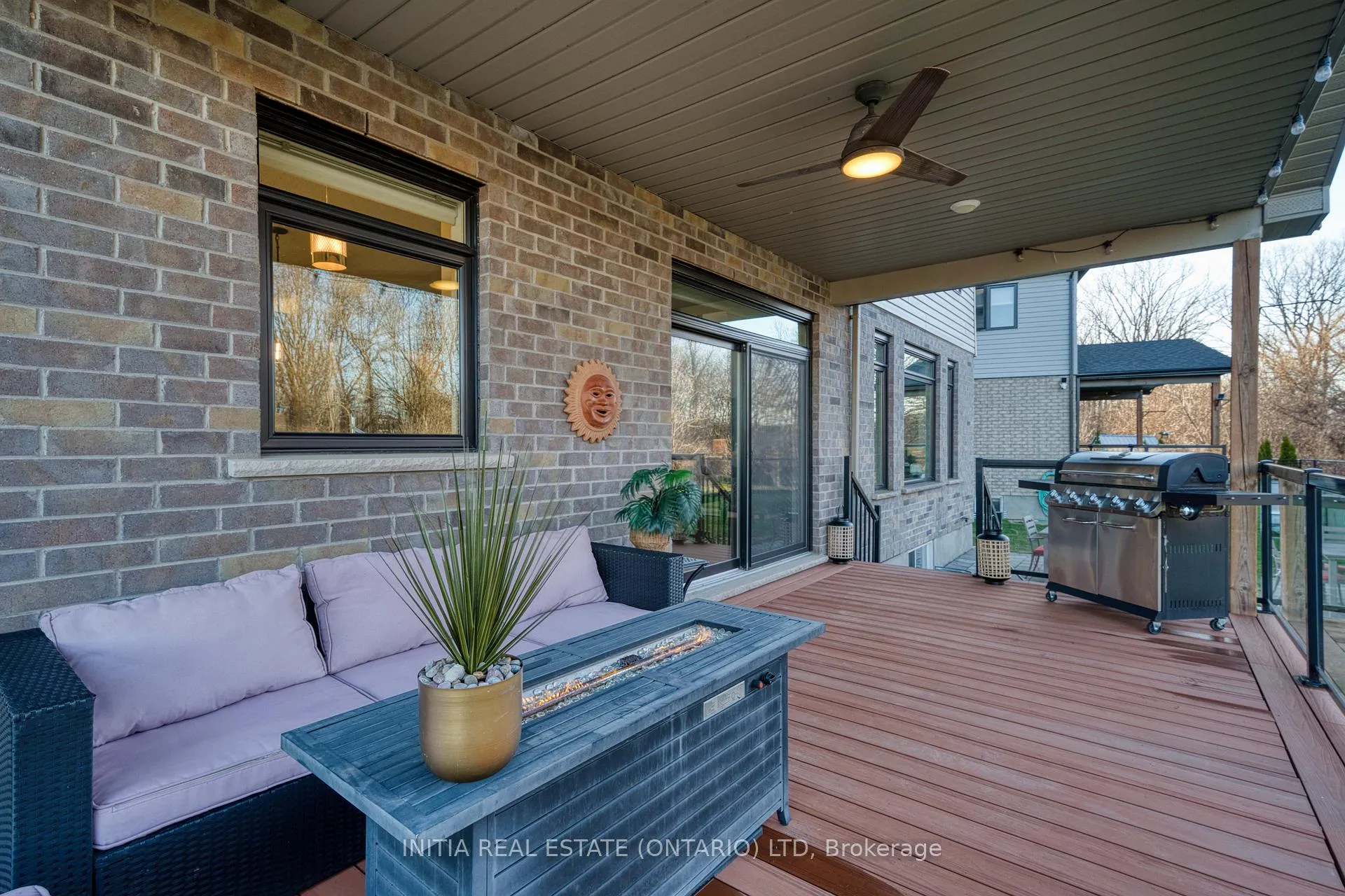 Photo 43 of 1375 Dyer Crescent, London, North S — HOMEH