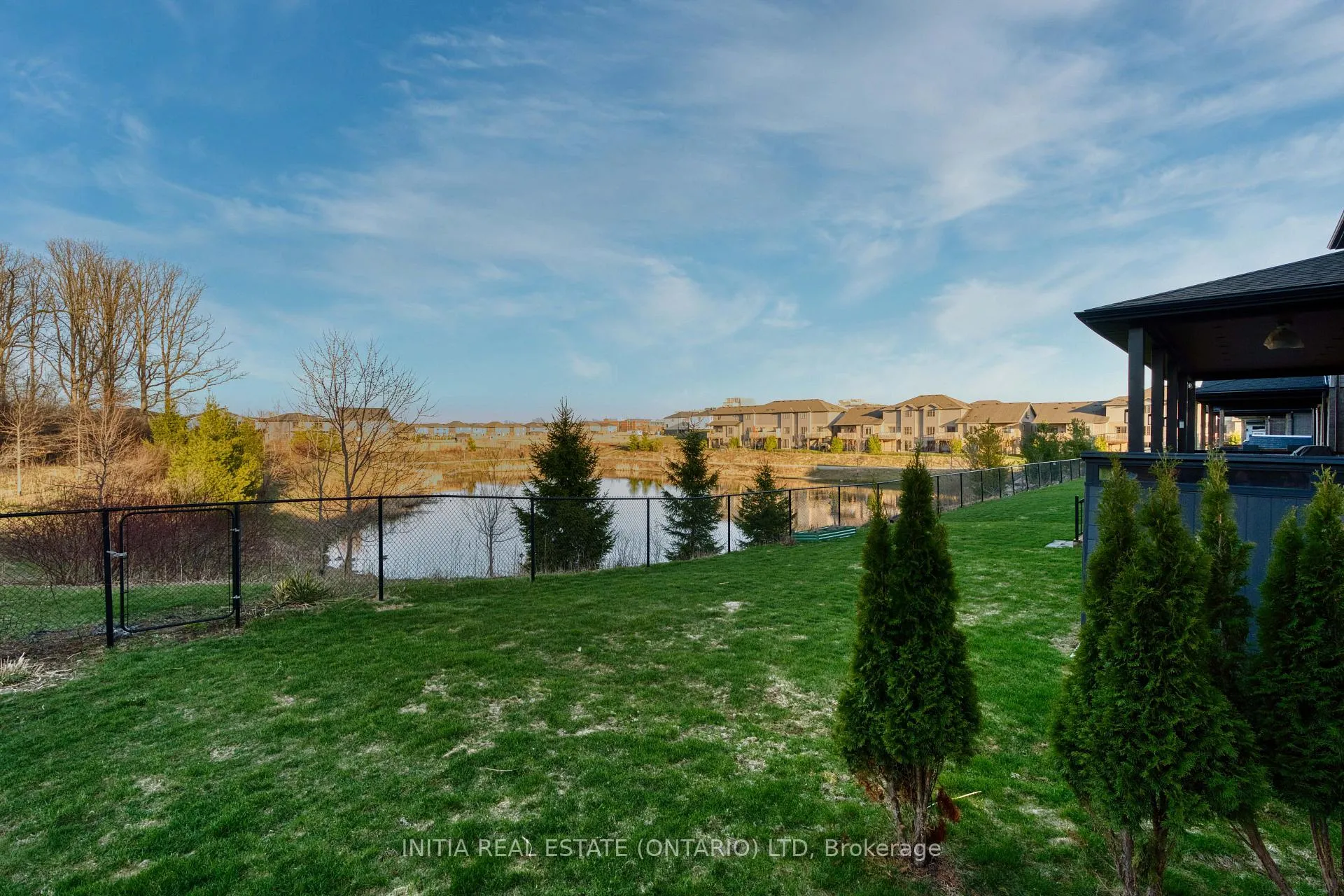 Photo 45 of 1375 Dyer Crescent, London, North S — HOMEH