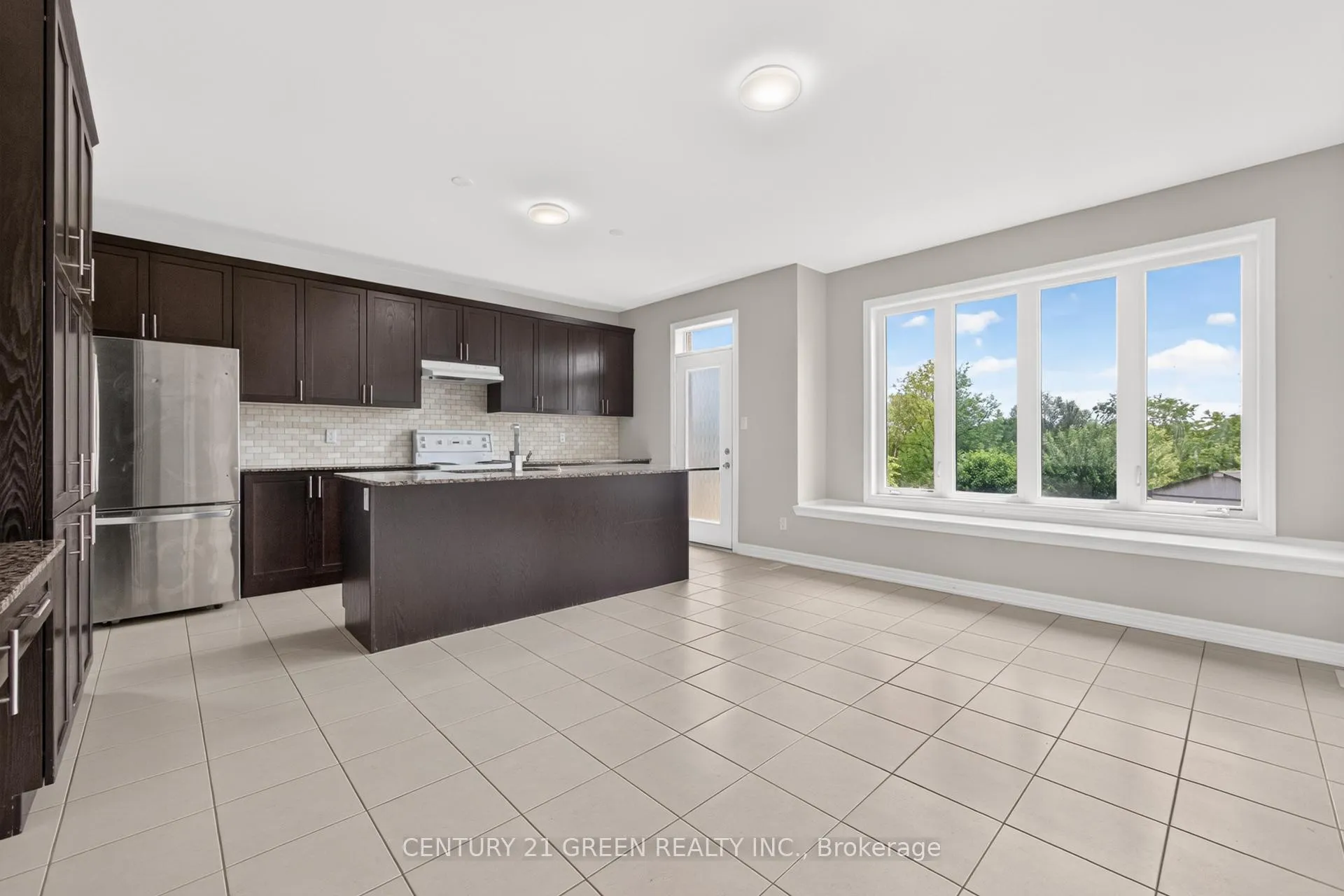 Photo 15 of 35 Roy Road, New Tecumseth, Tottenham — HOMEH