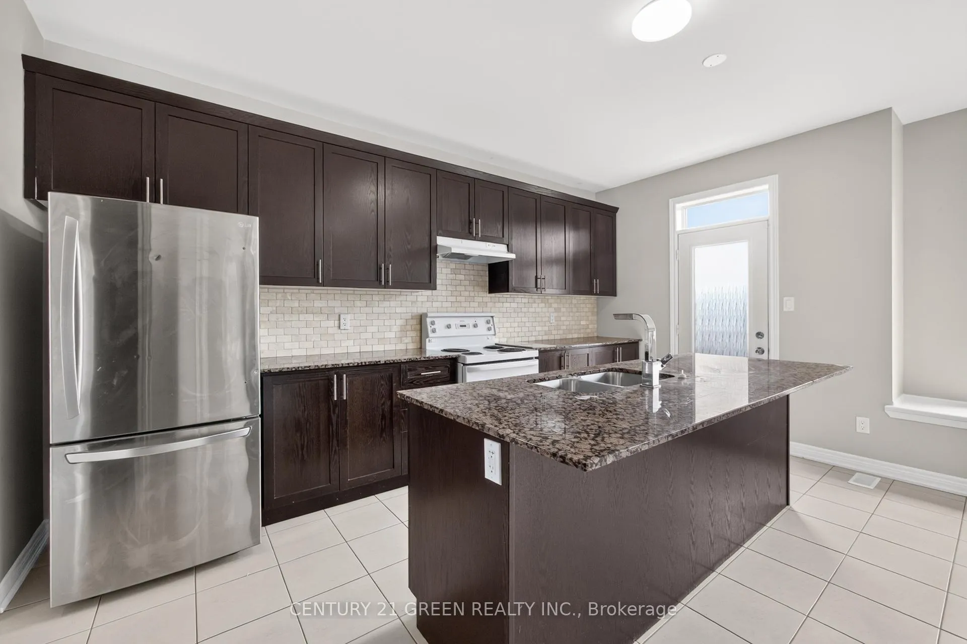Photo 17 of 35 Roy Road, New Tecumseth, Tottenham — HOMEH